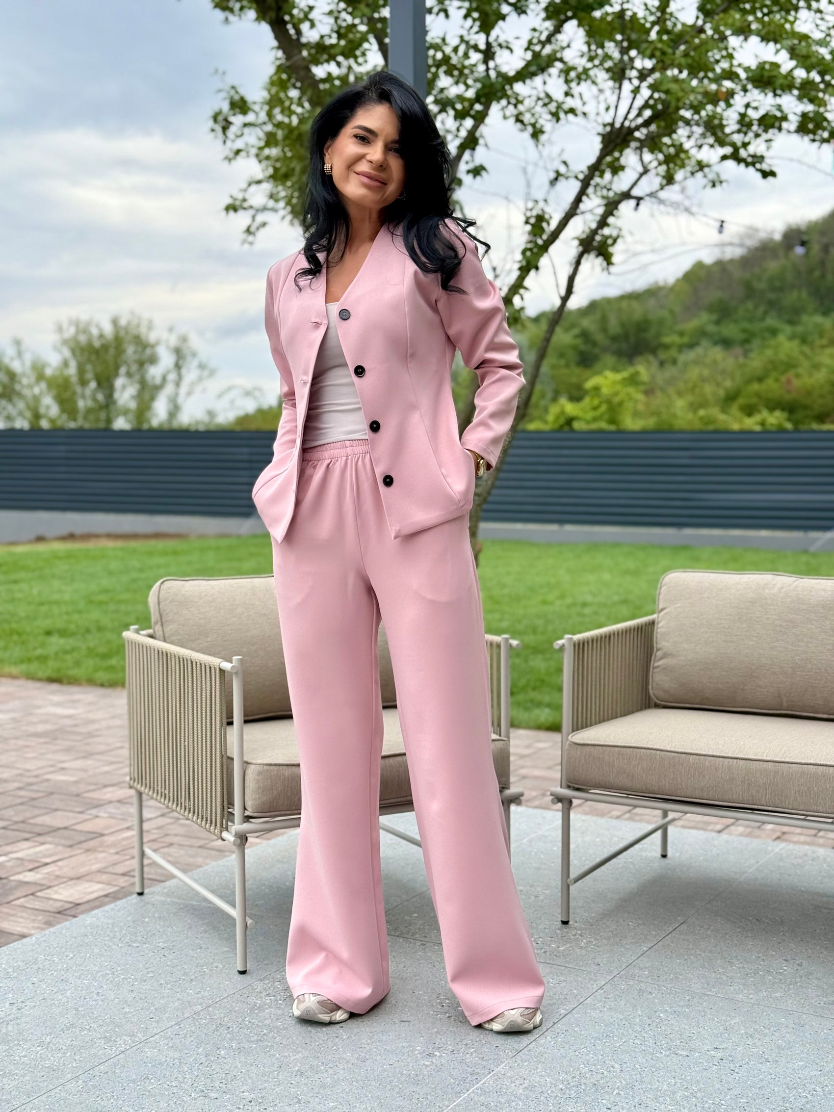 Costum Aura - Roz Pudra