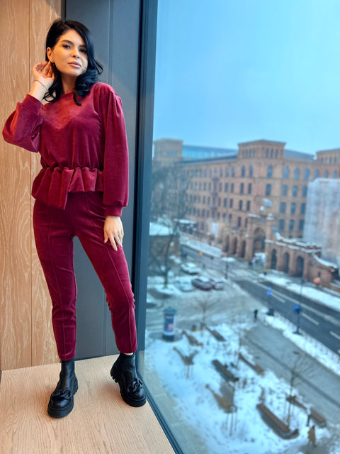 Costum Evelyn - Bordo