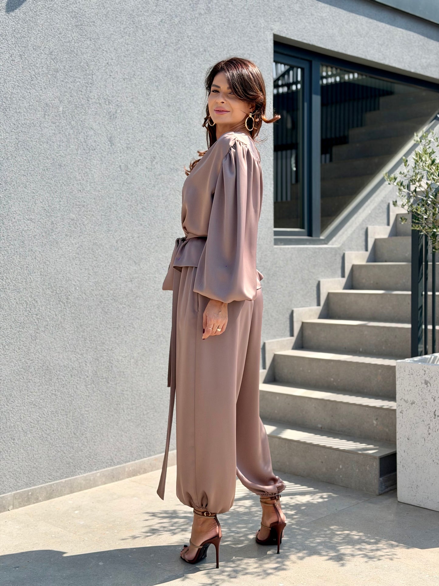 Costum Perla - Mocha Eclipse