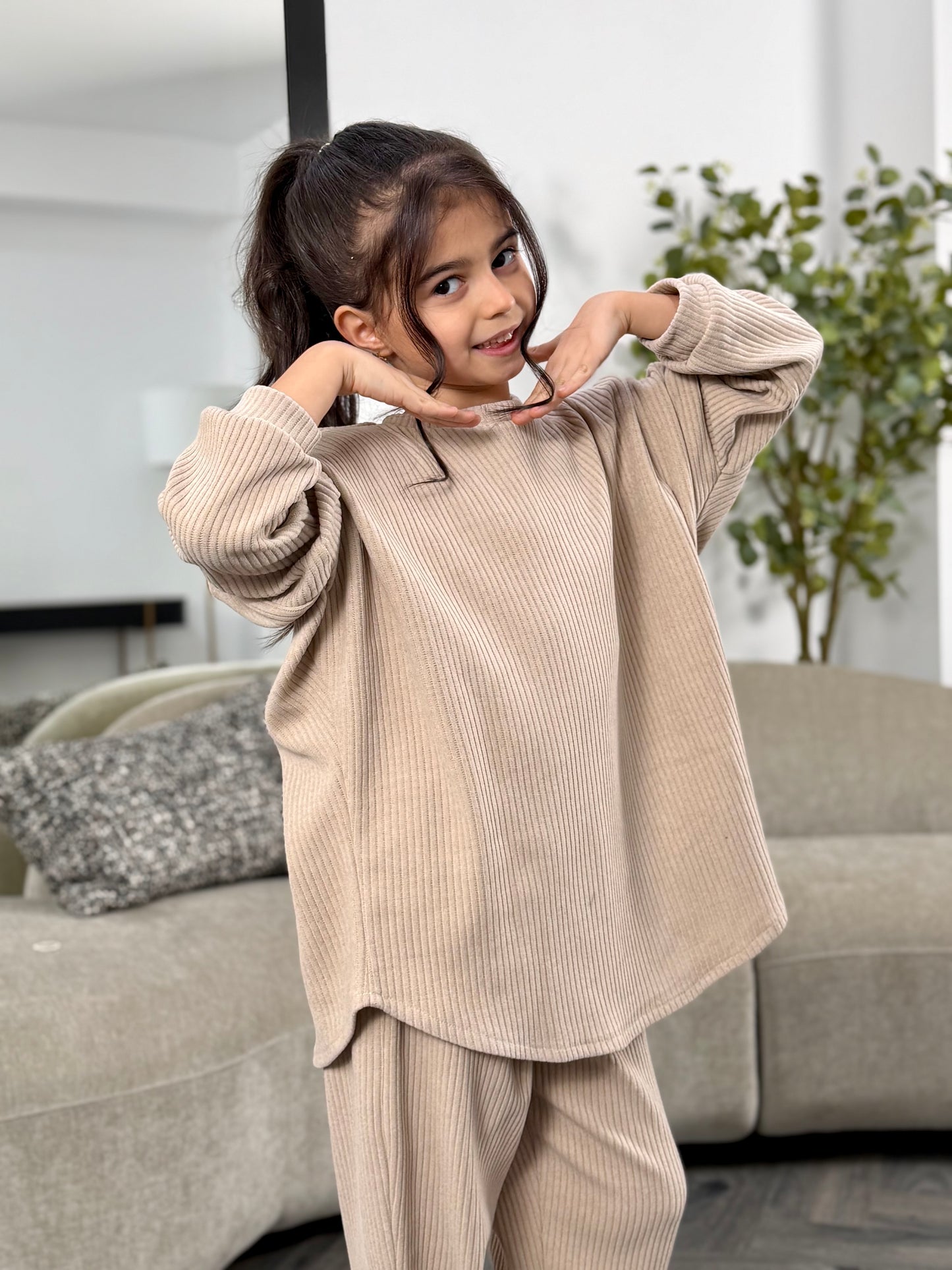 Costum Mini Edith - Bej