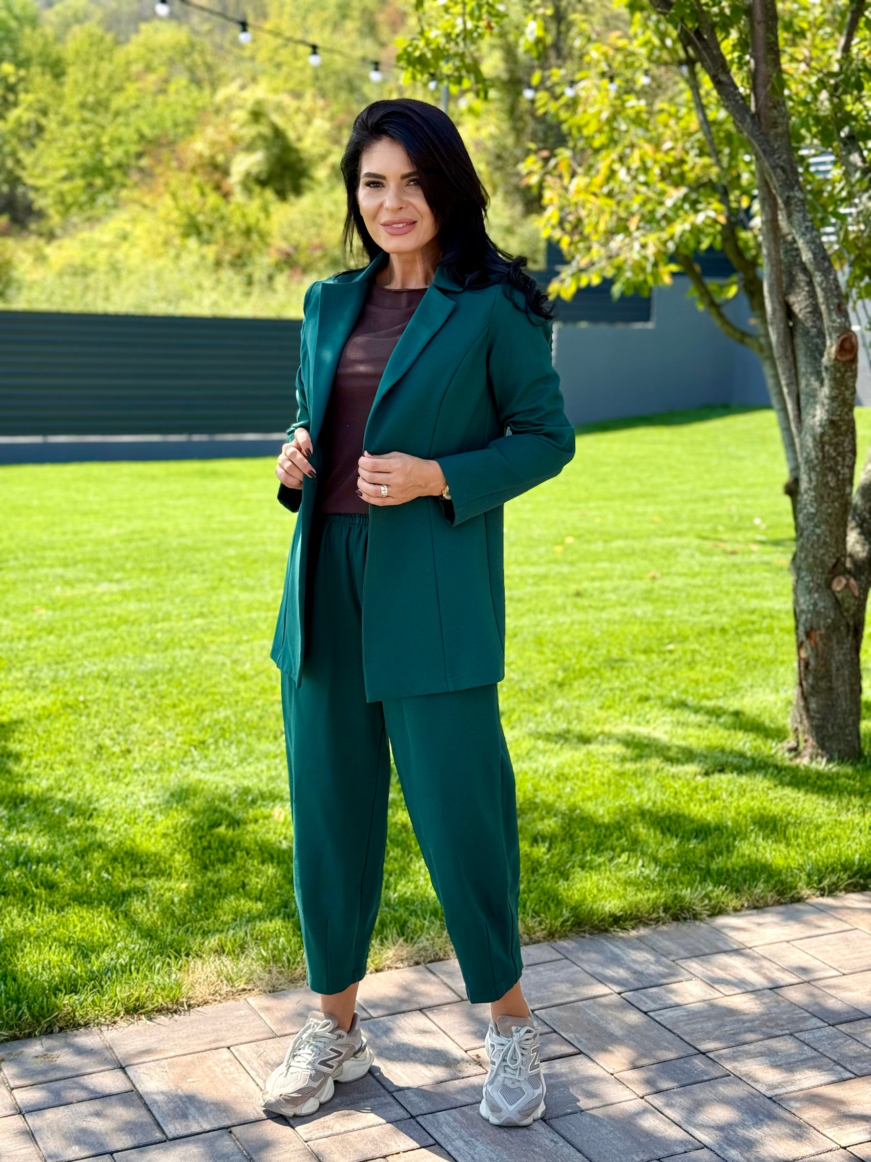 Costum Cezara - Verde Inchis