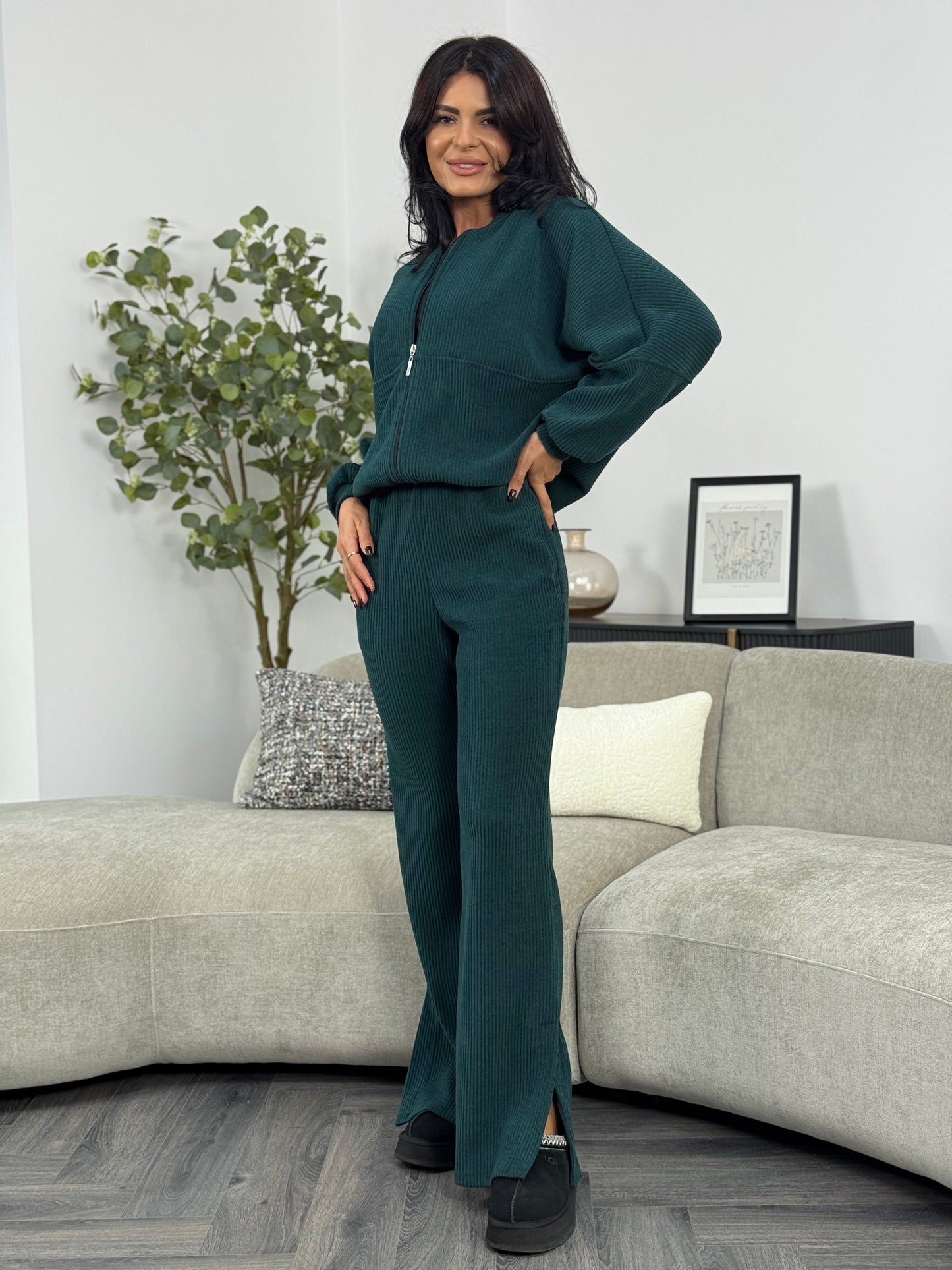 Costum Karla - Verde Smarald