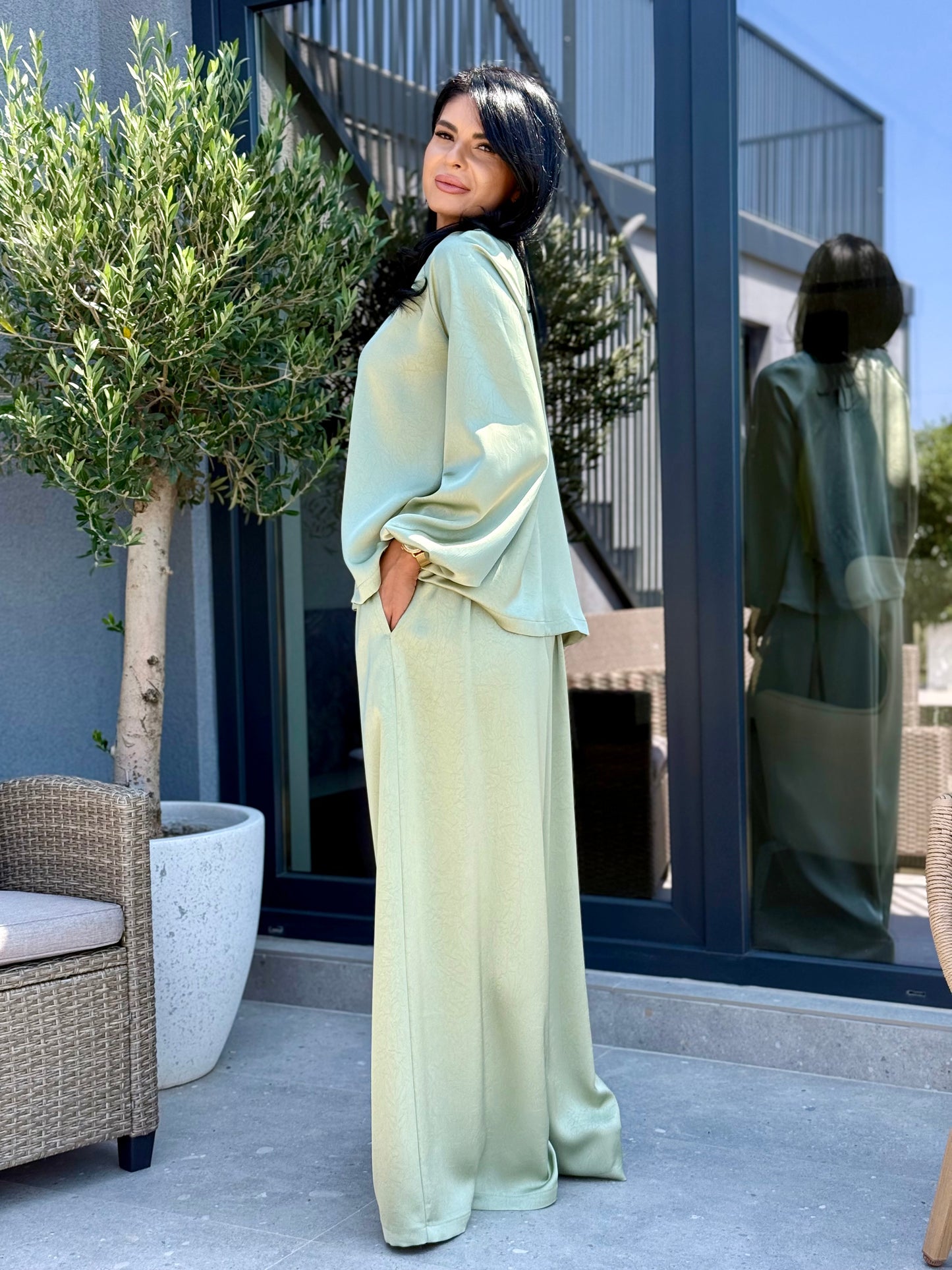 Costum Olivia - Olive