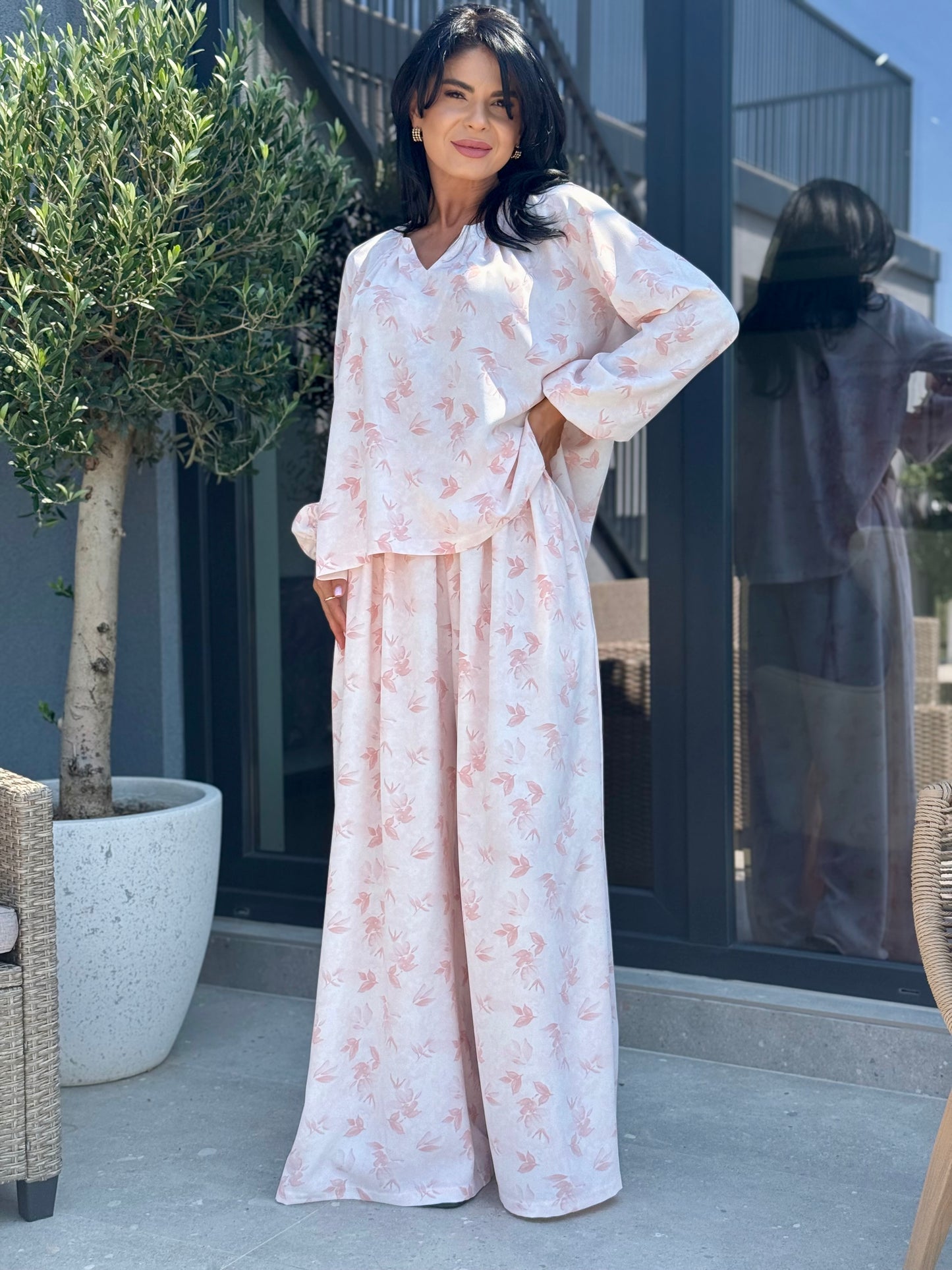 Costum Gianna - Blush Pink