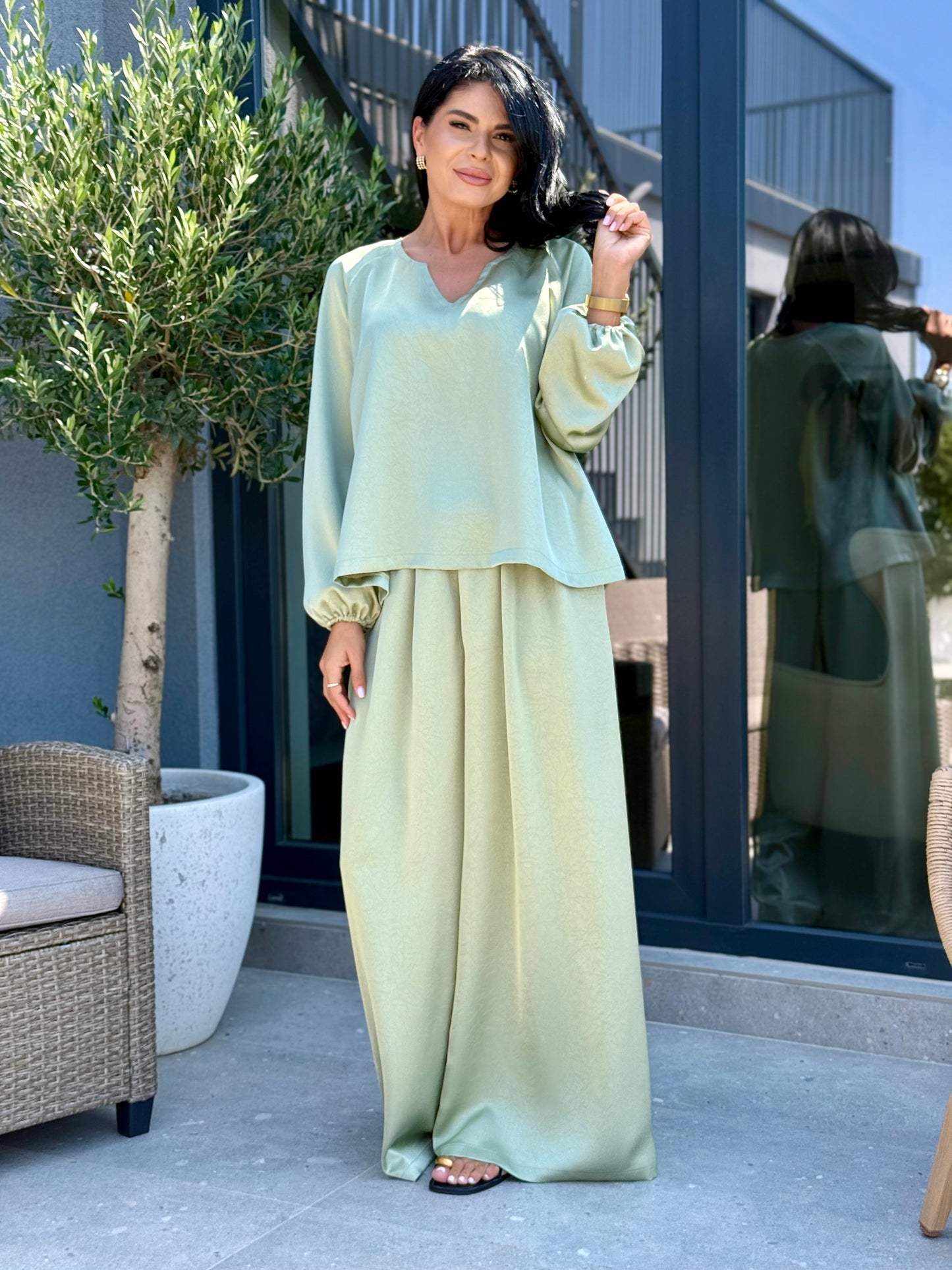 Costum Olivia - Olive