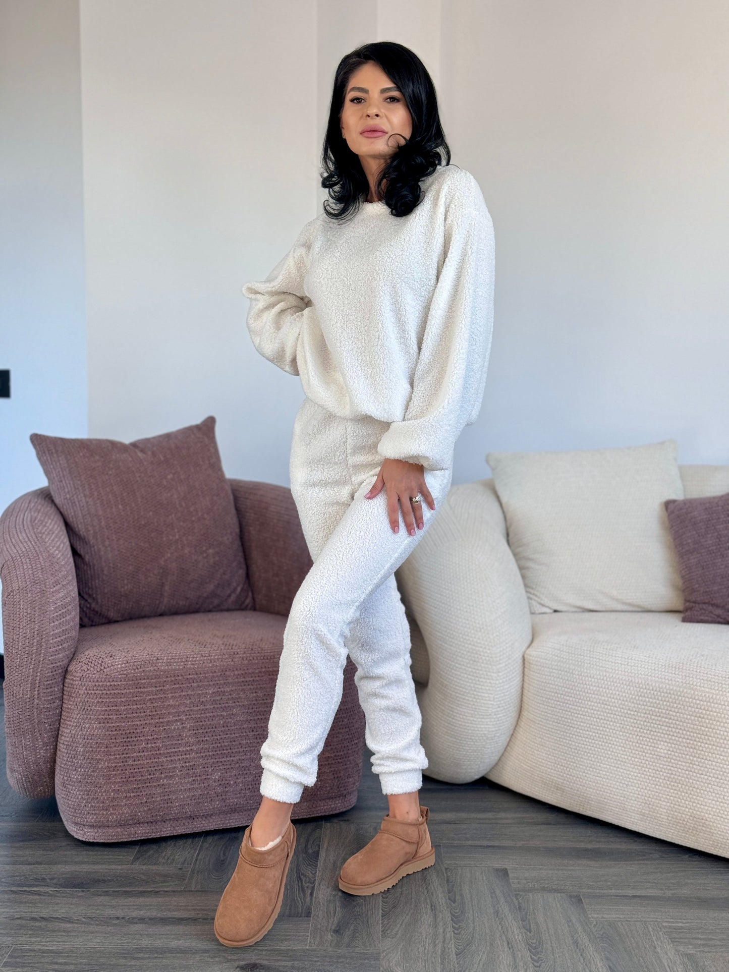 Costum Mona Plush - White