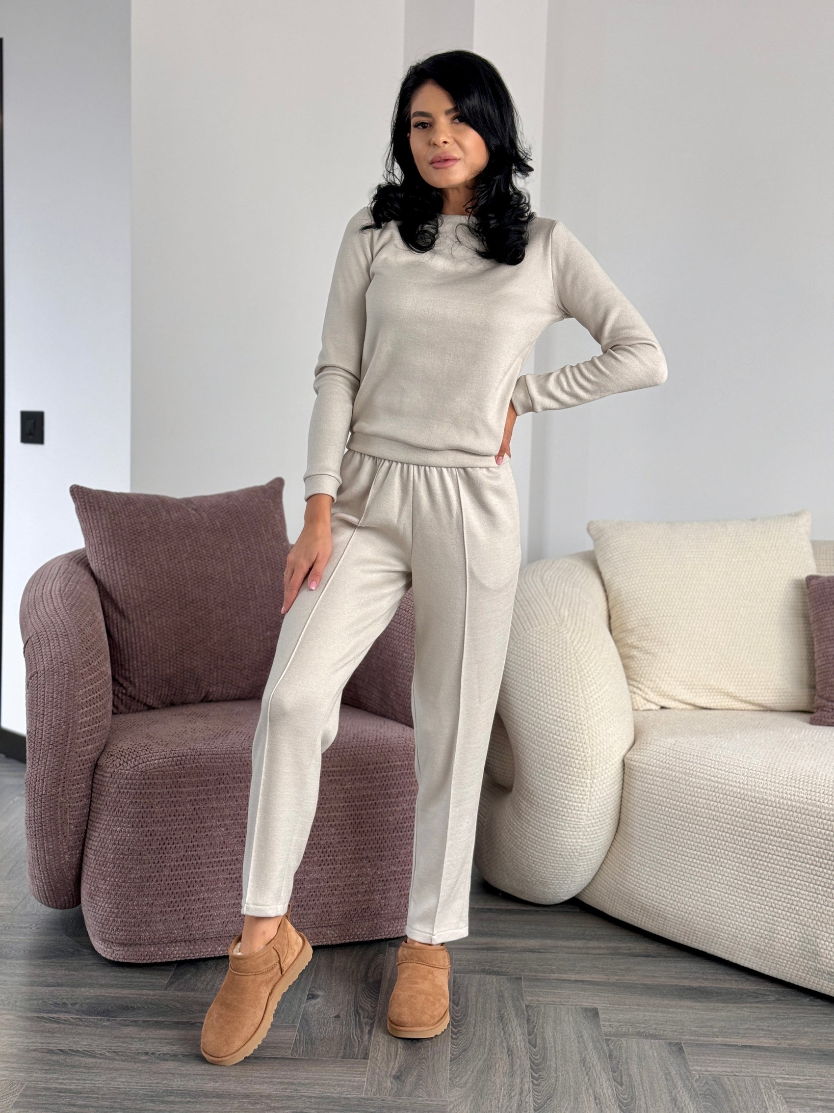 Costum Petra - White Creamy