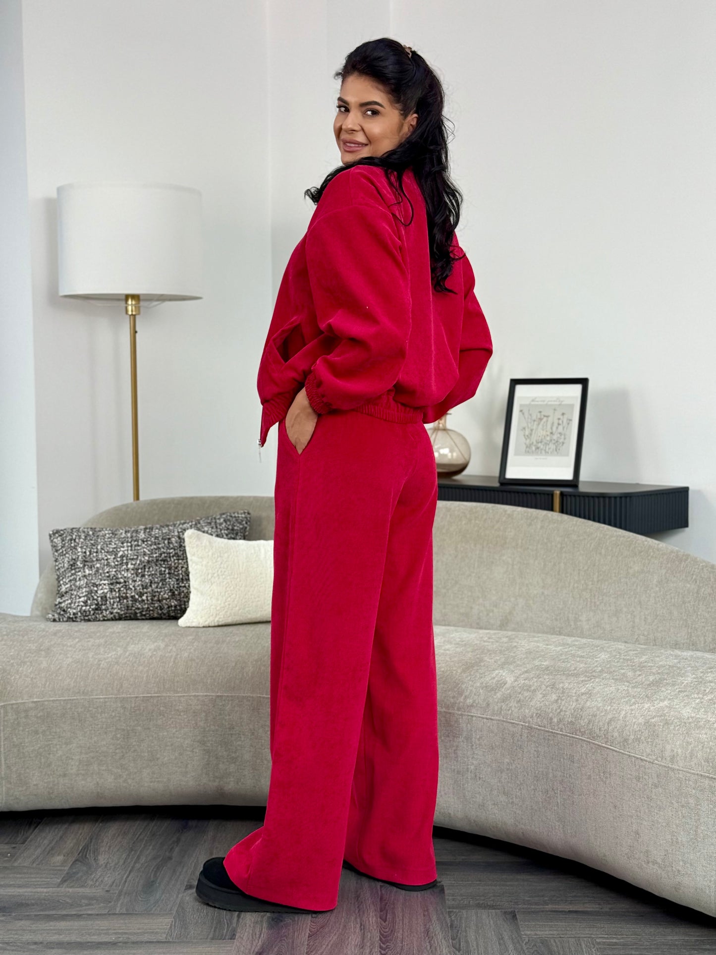 Costum Vienna - Rosu Zmeura