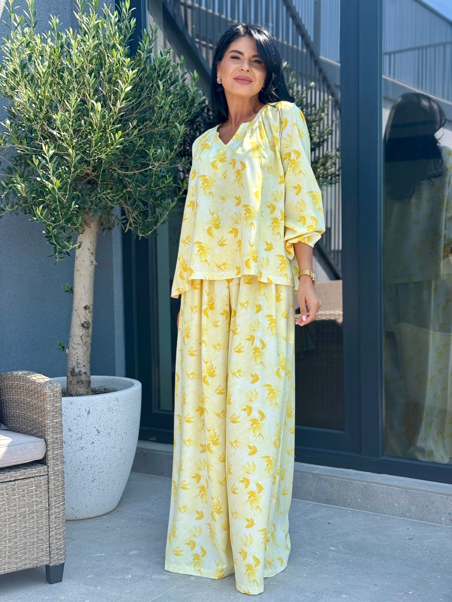 Costum Gianna - Yellow