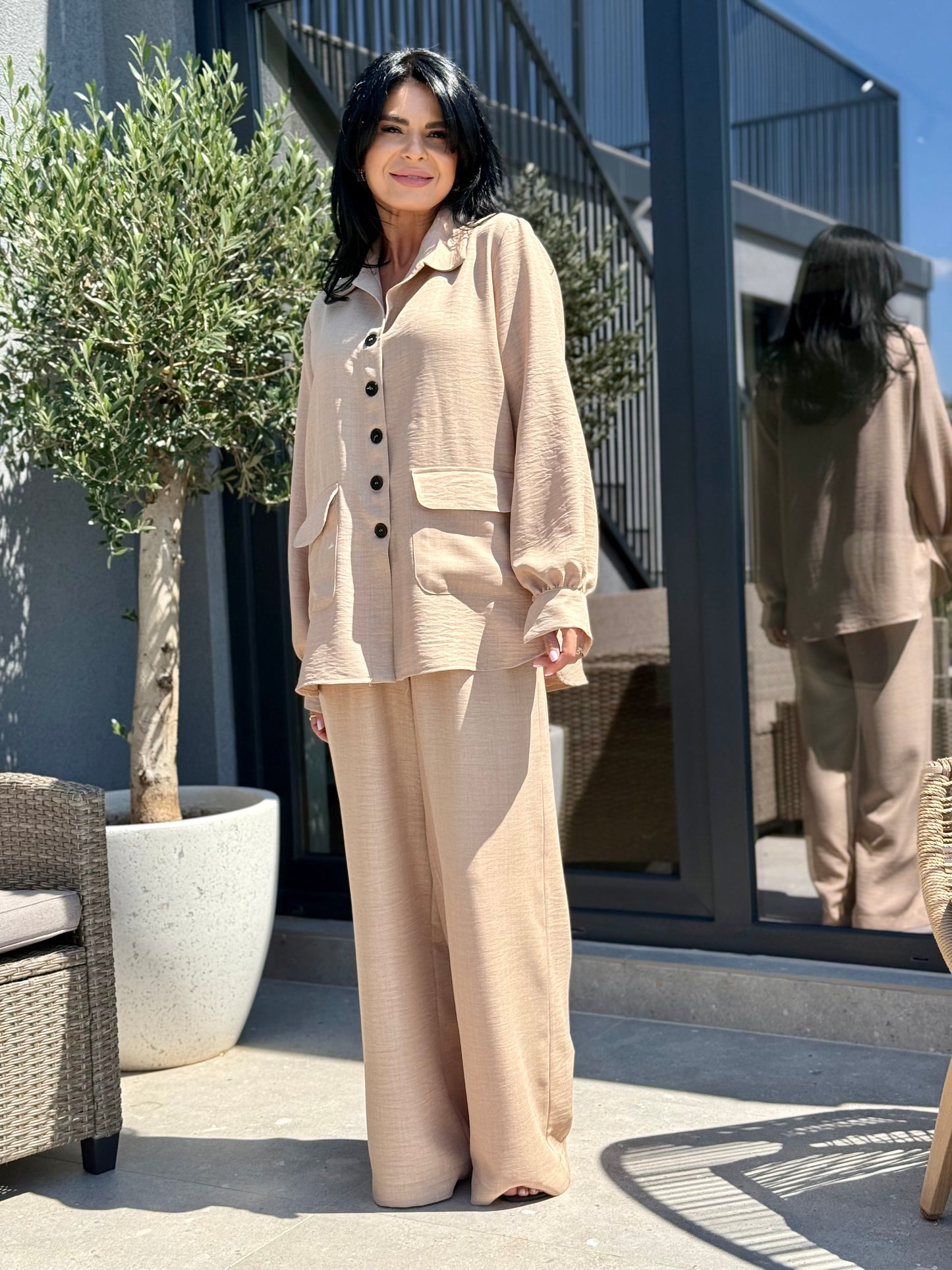 Costum Alana - Beige