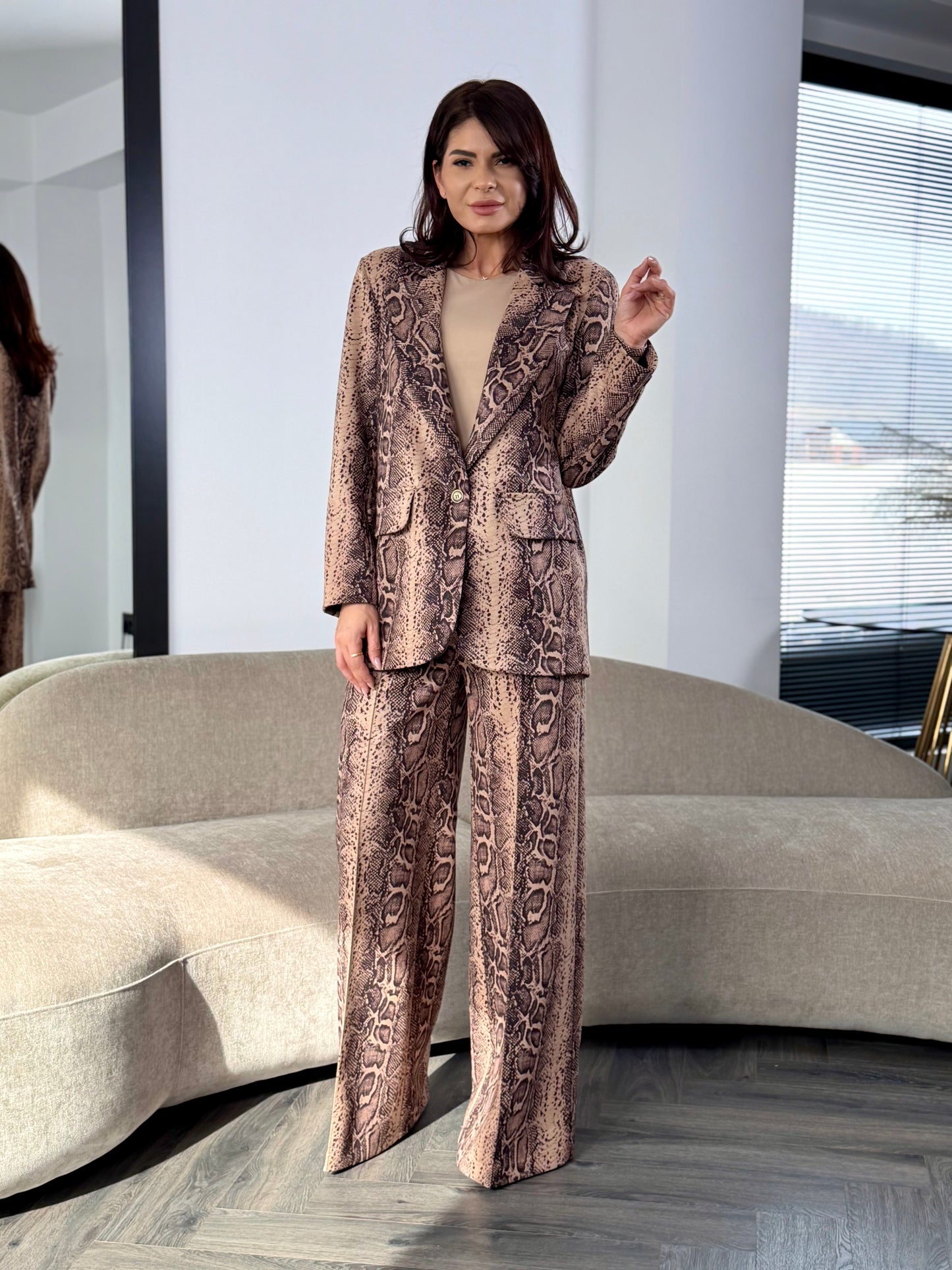 Costum Elizabeth Print - Rose Snake