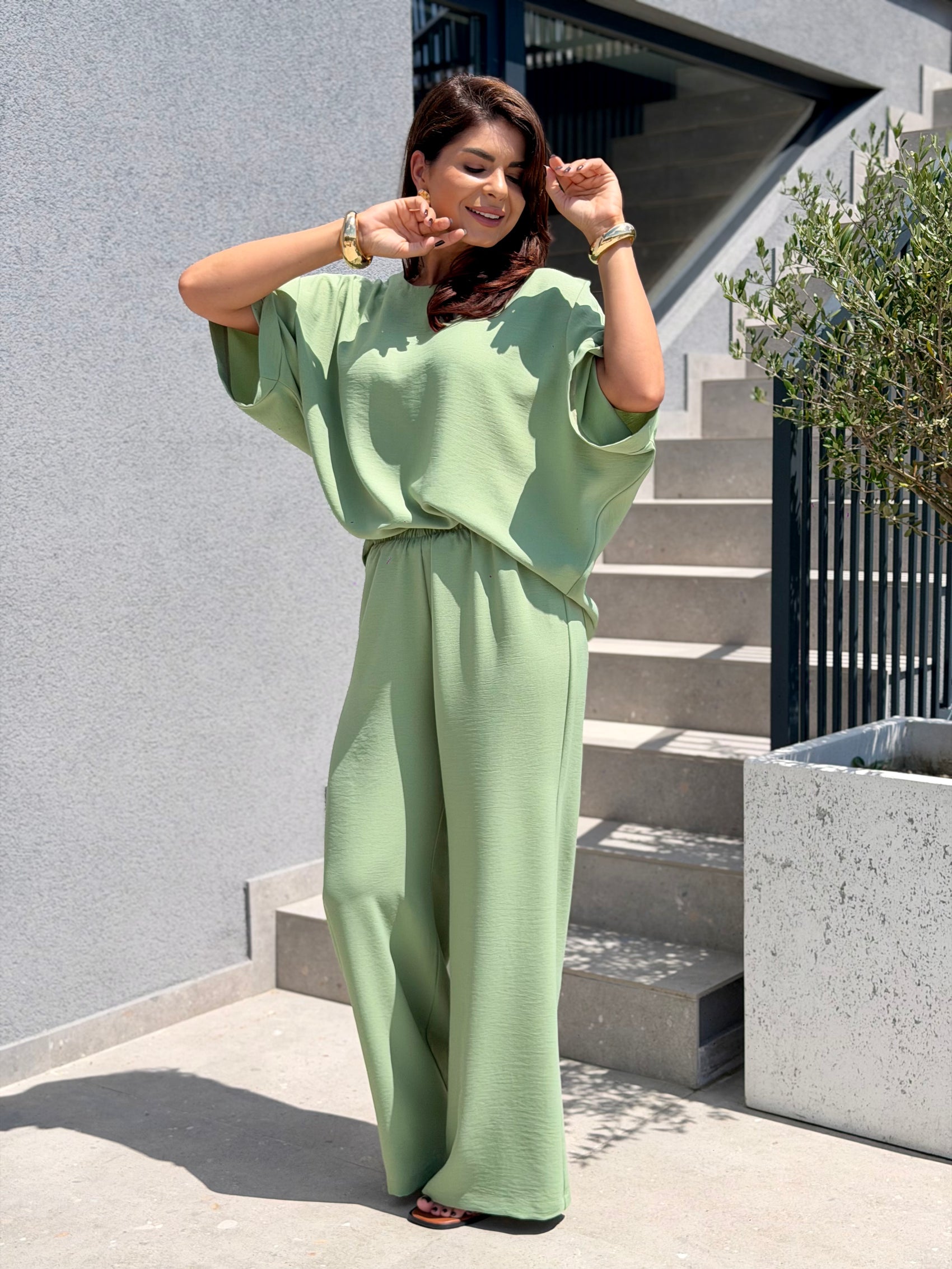 Costum Albba - Olive