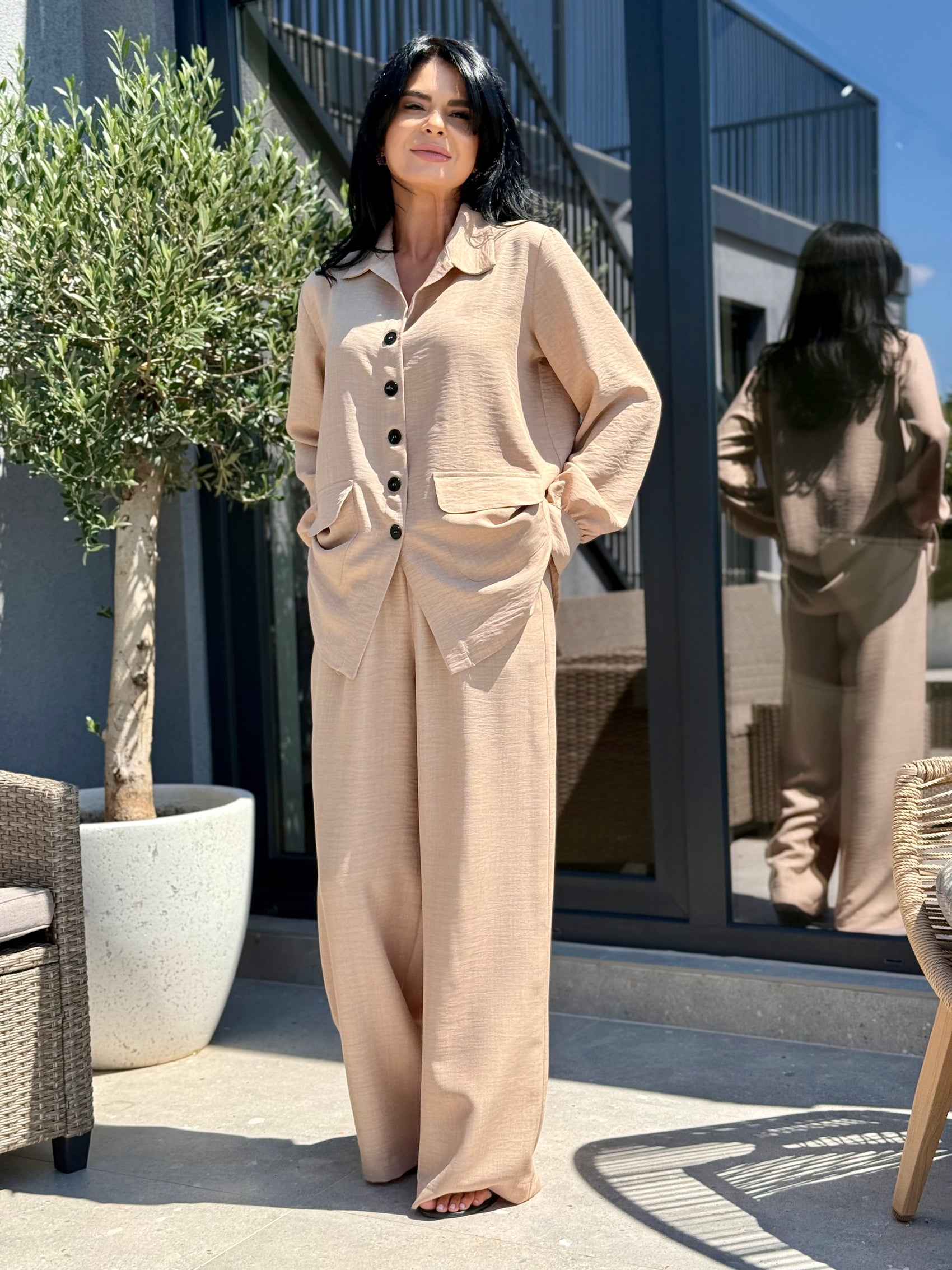 Costum Alana - Beige