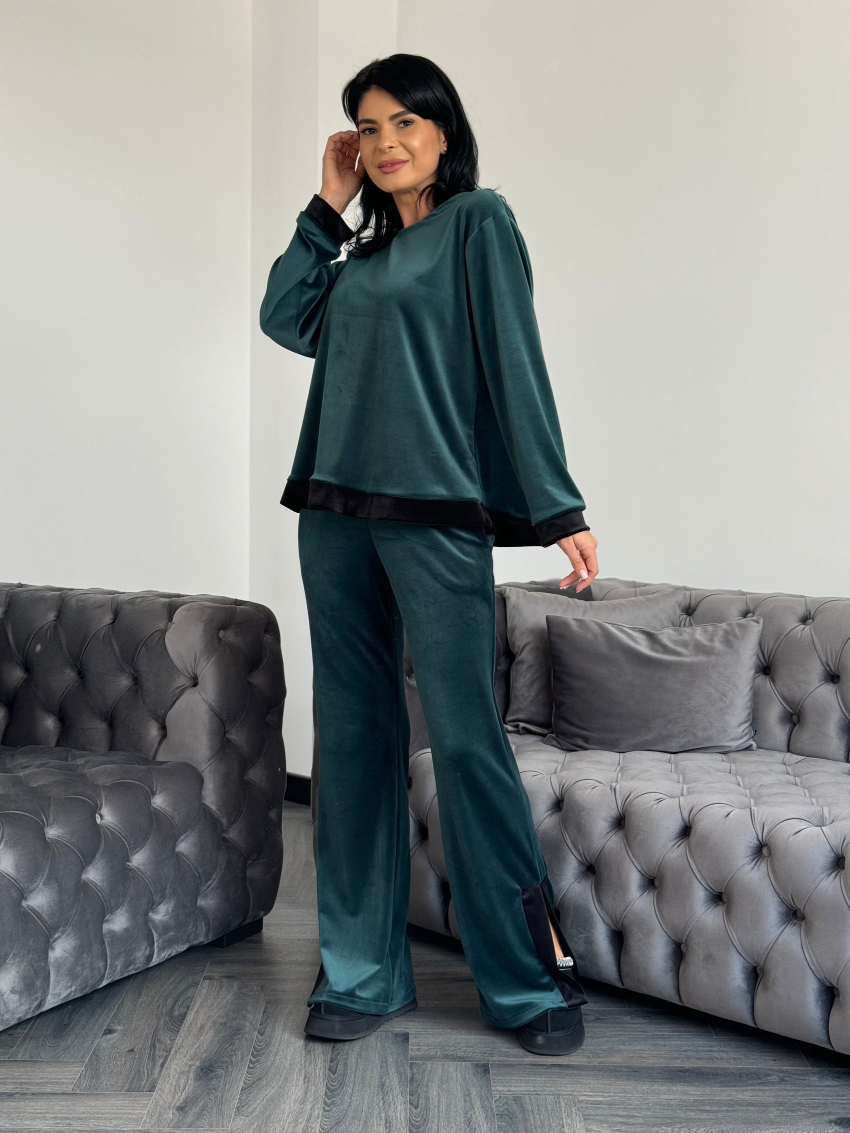 Costum Iovana - Verde Smarald