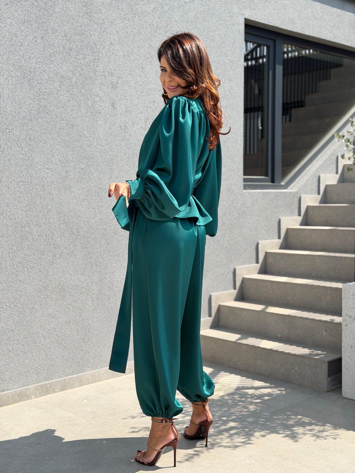 Costum Perla - Emerald Couture