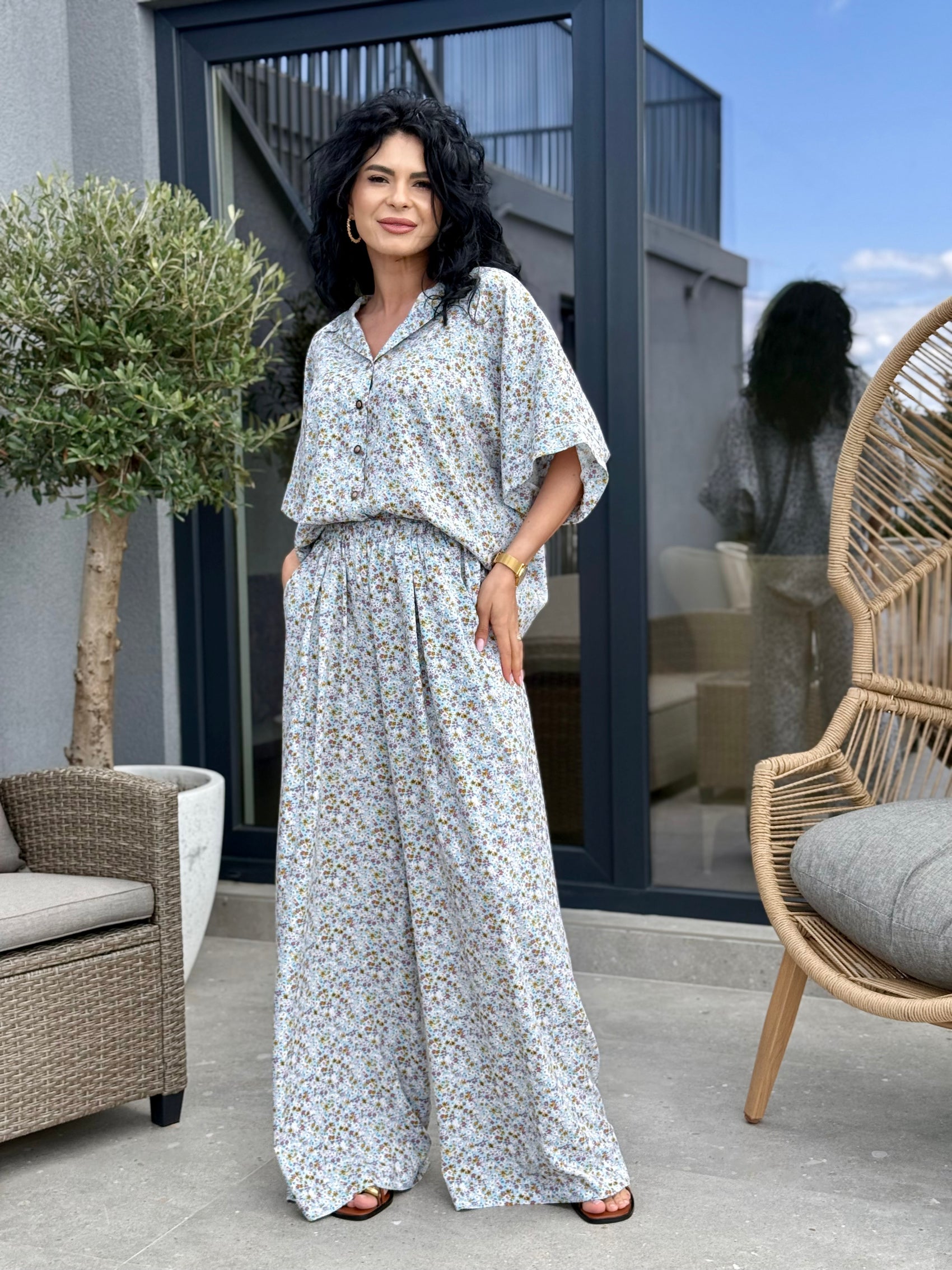 Costum Flower - Blue Floral Print