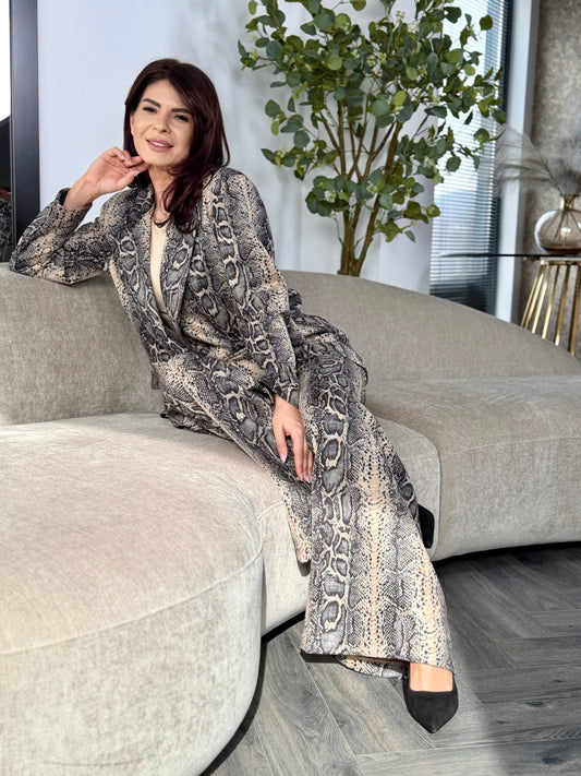 Costum Elizabeth Print - Gray Snake