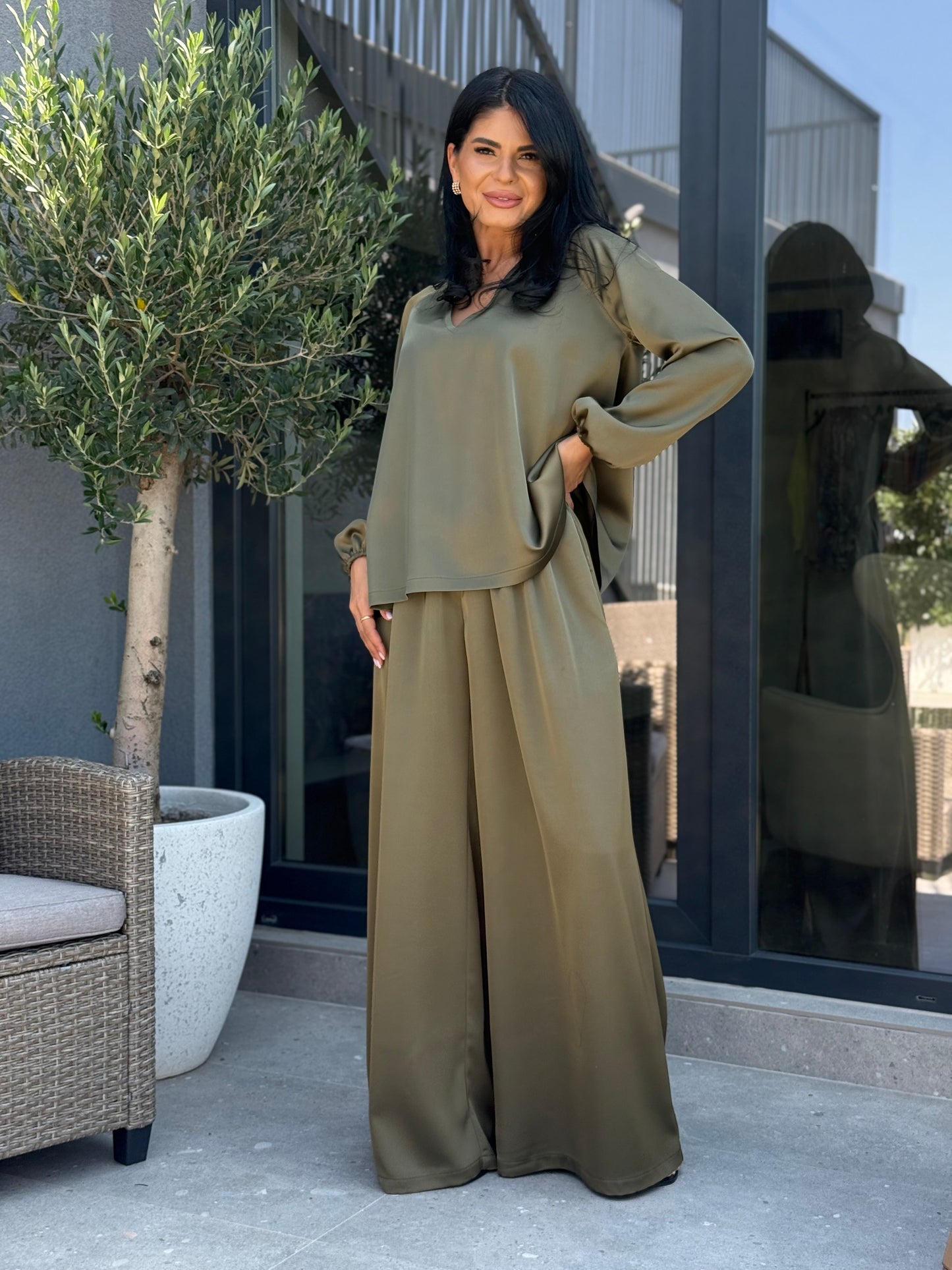 Costum Olivia - Kaki