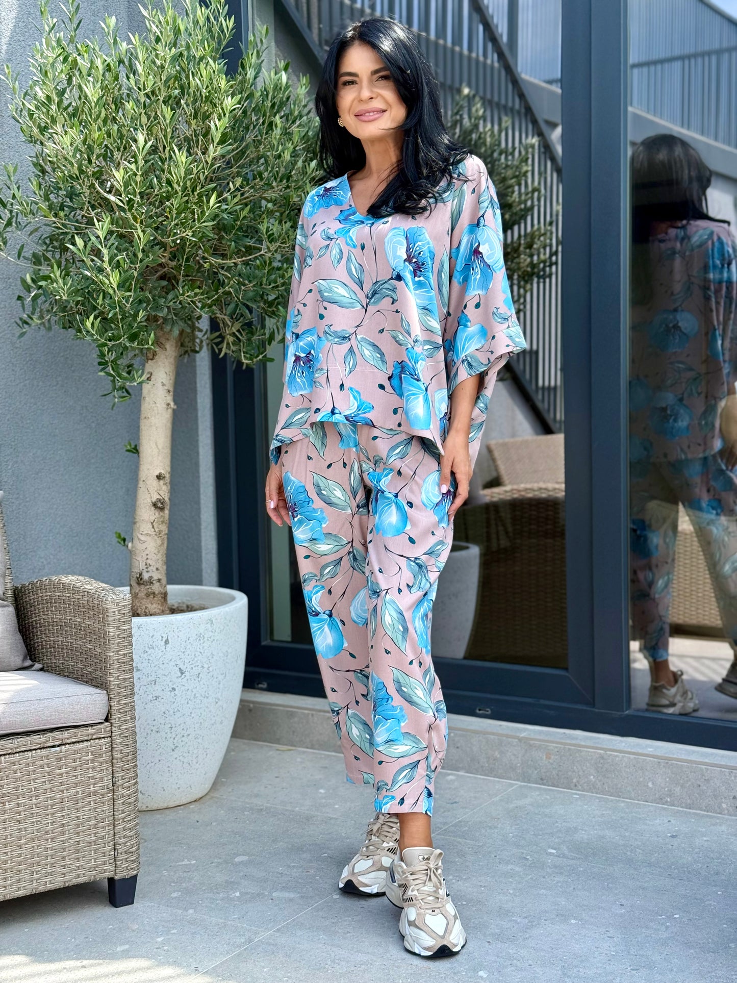 Costum Liv - Flowers