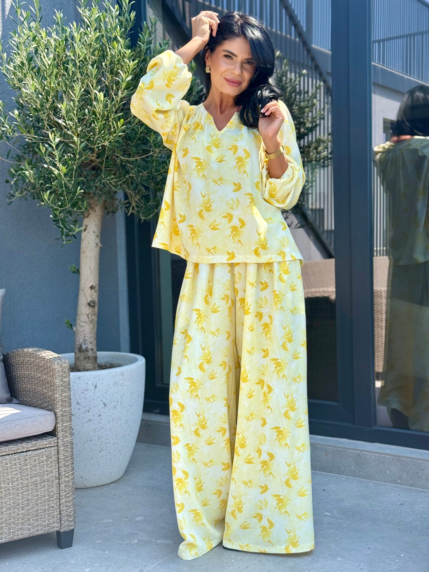 Costum Gianna - Yellow