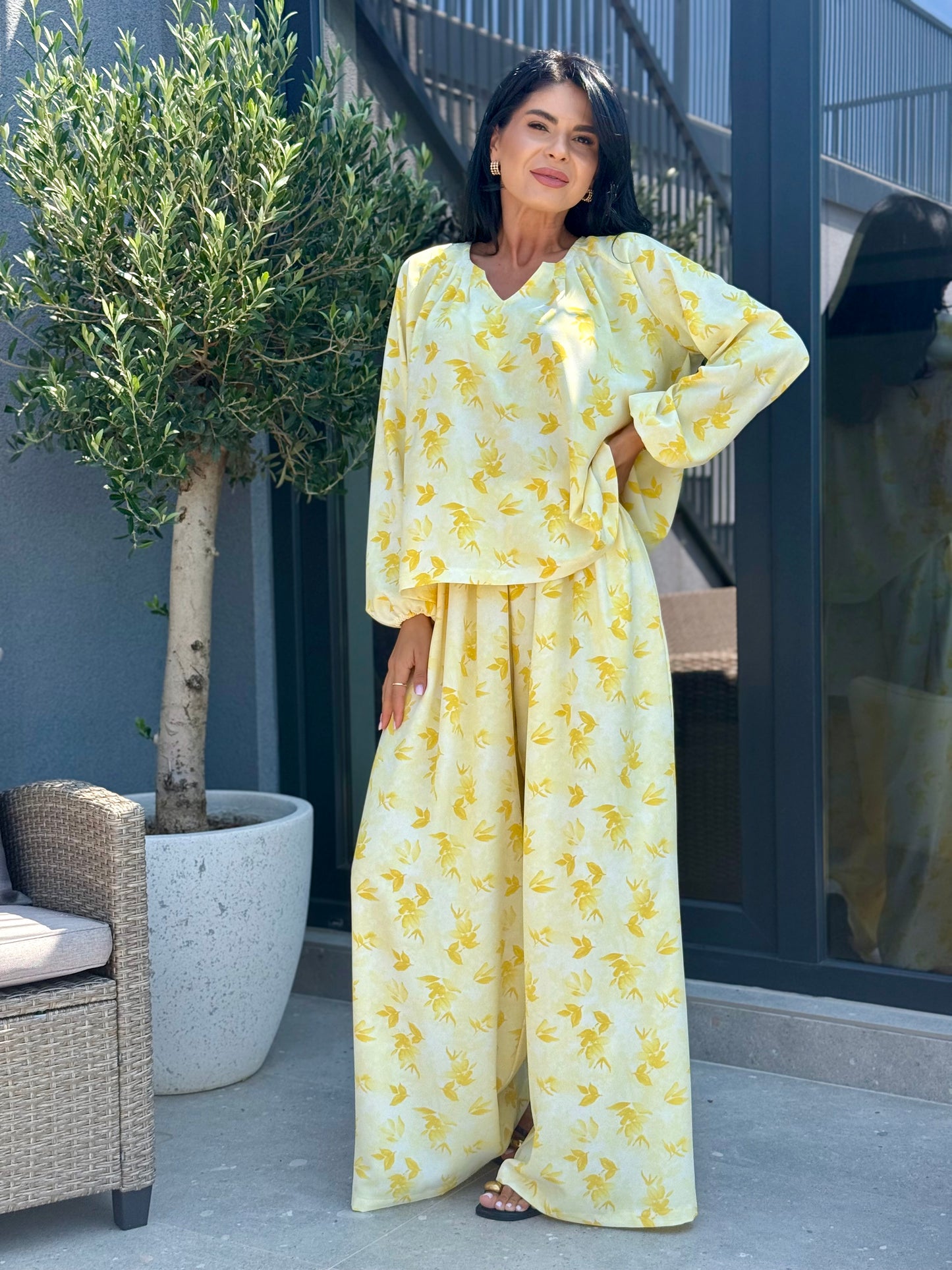 Costum Gianna - Yellow