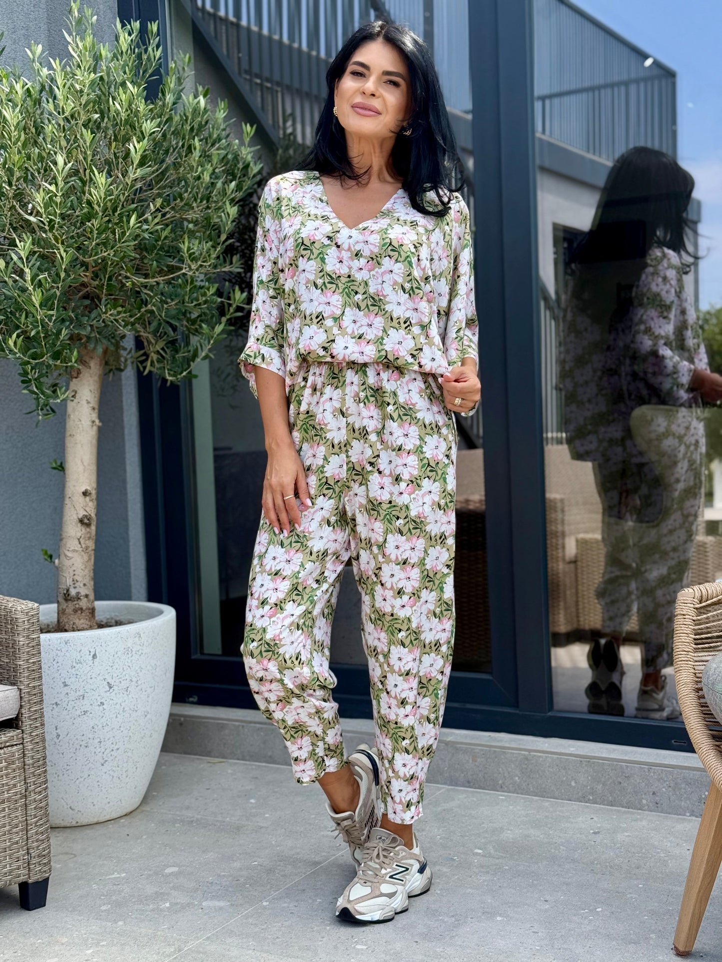 Costum Liv - Olive
