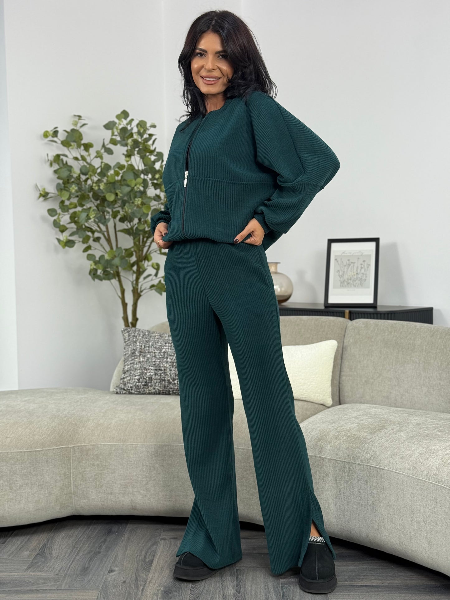 Costum Karla - Verde Smarald