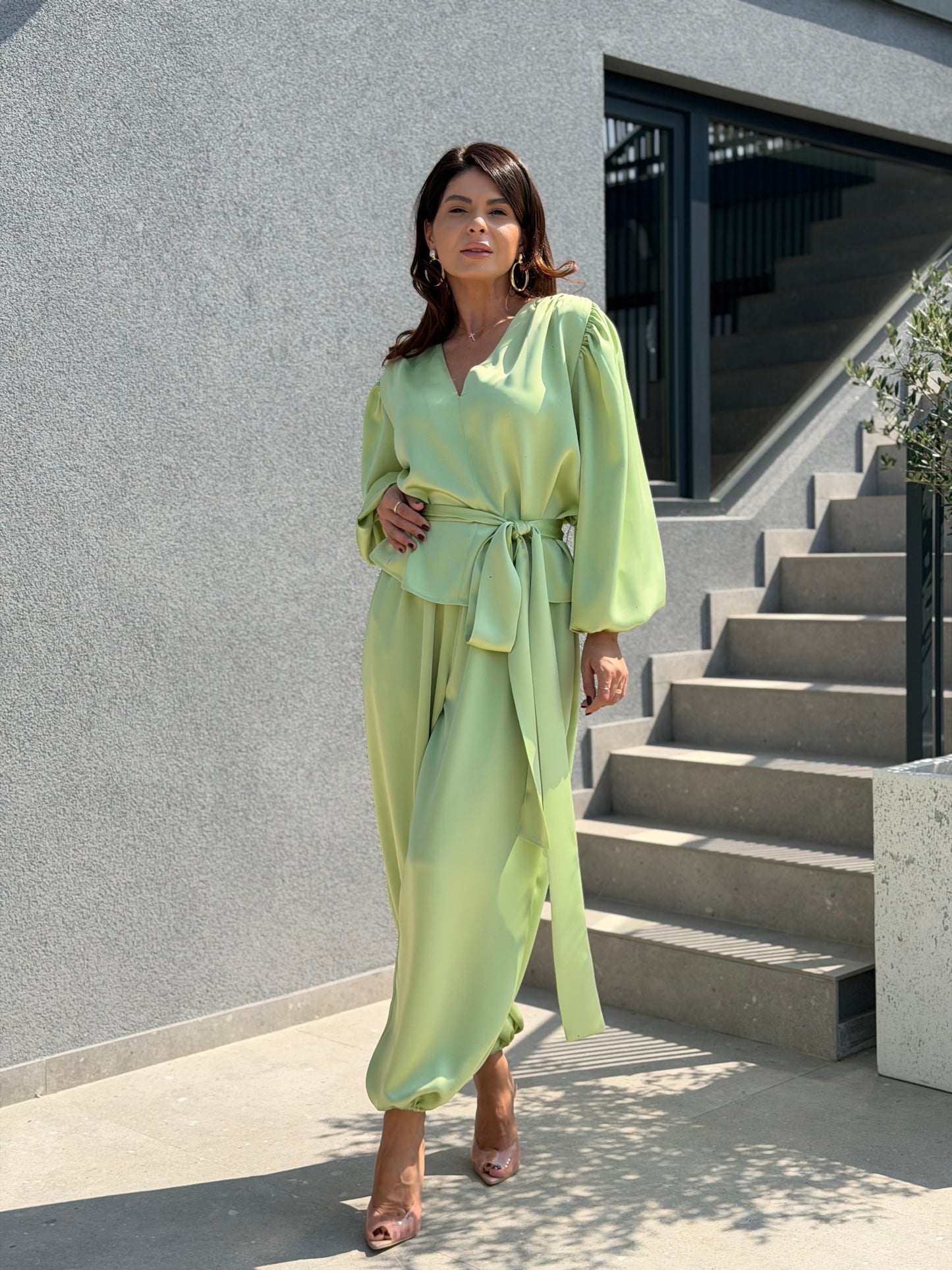 Costum Perla - Soft Pistachio