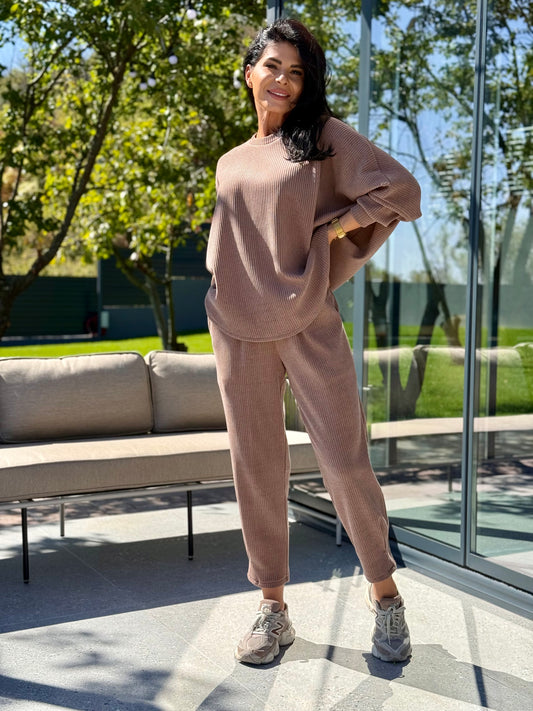 Costum Edith - Mocha Mousse