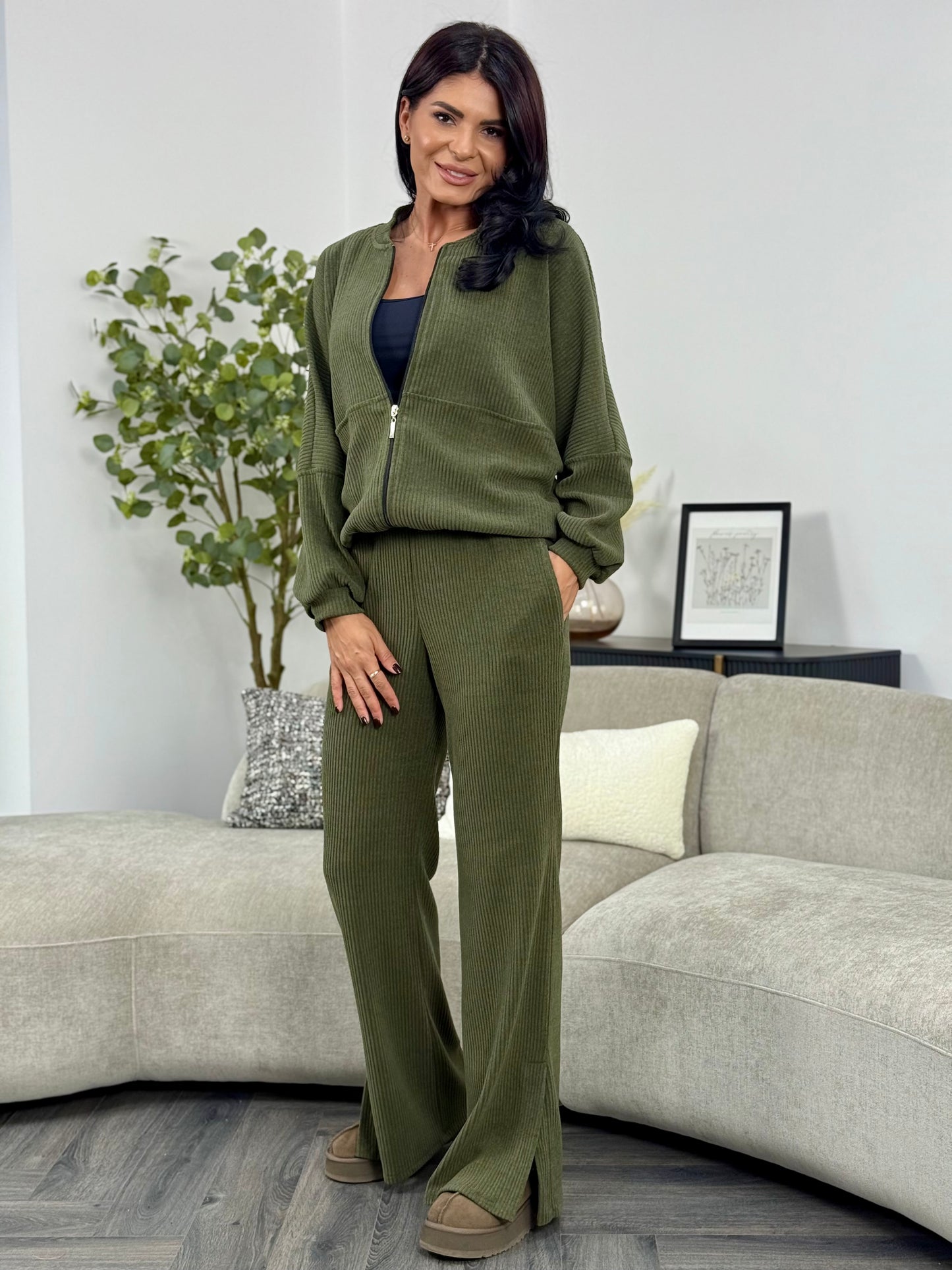 Costum Karla - Kaki