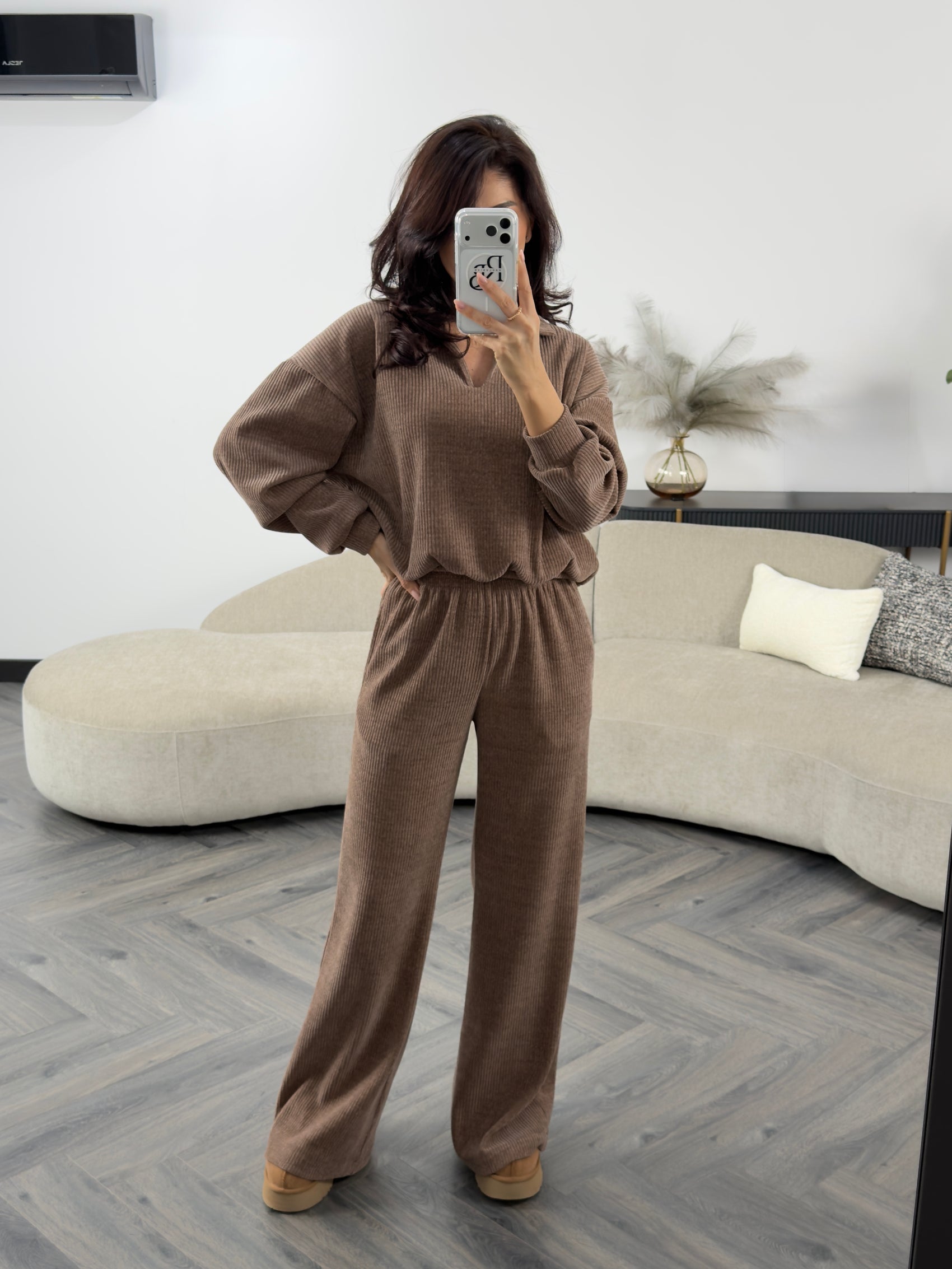 Set Melinda - Mocha Mousse