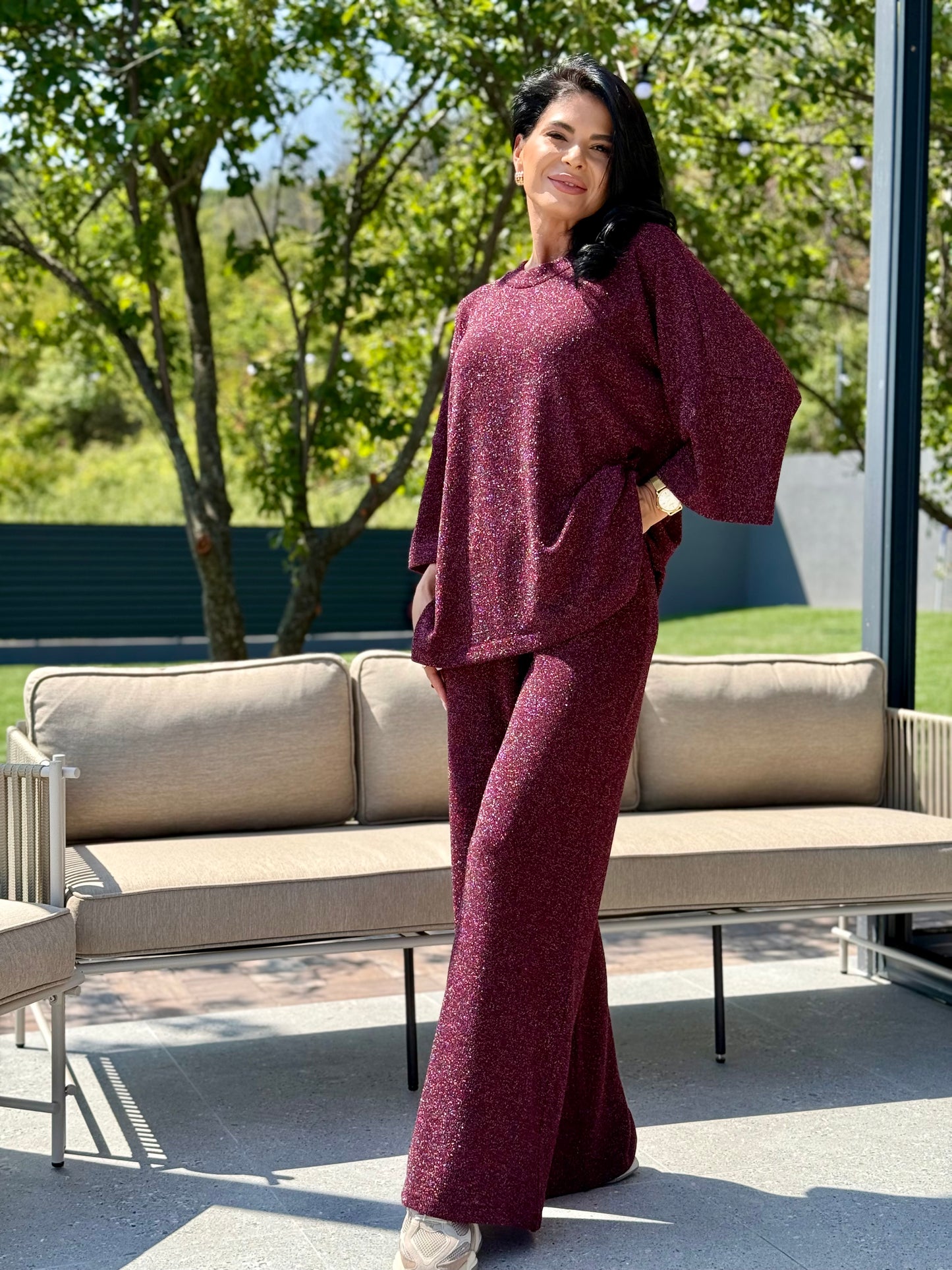 Costum Dahlia - Burgundy