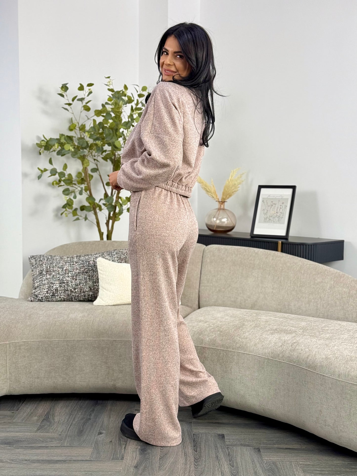 Costum Ajda - Creamy