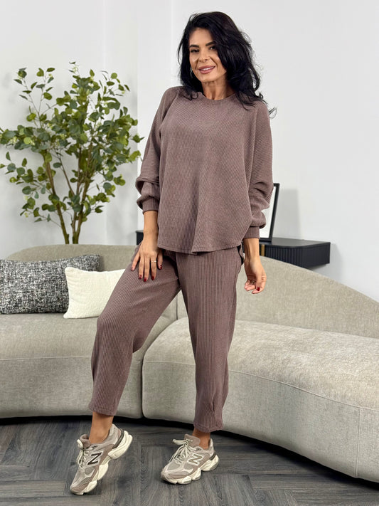 Costum Edith - Mocha Mousse