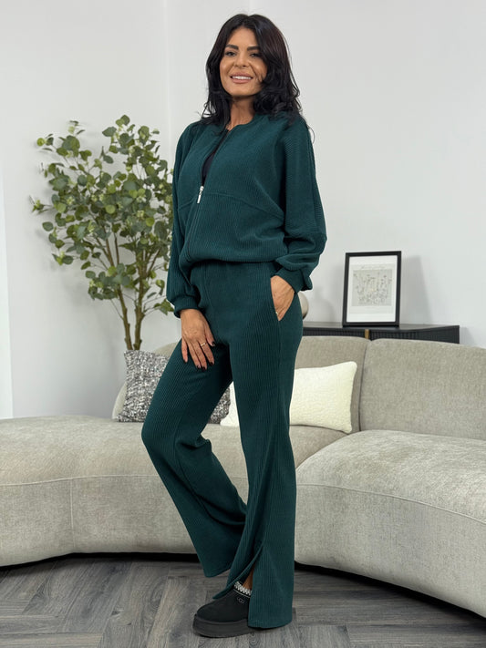 Costum Karla - Verde Smarald