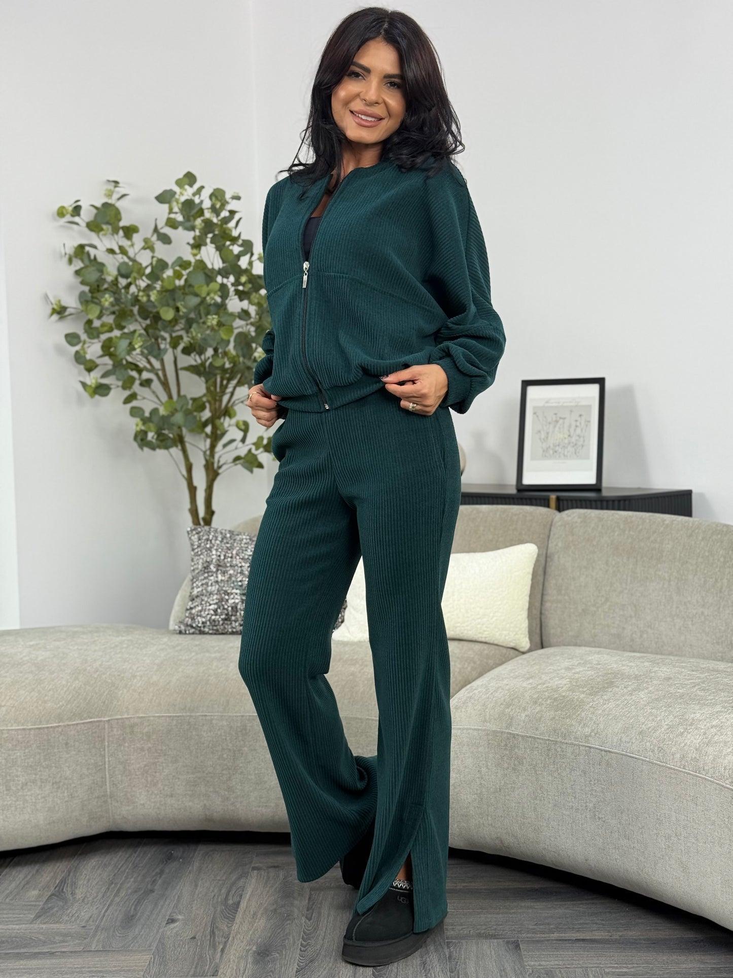 Costum Karla - Verde Smarald