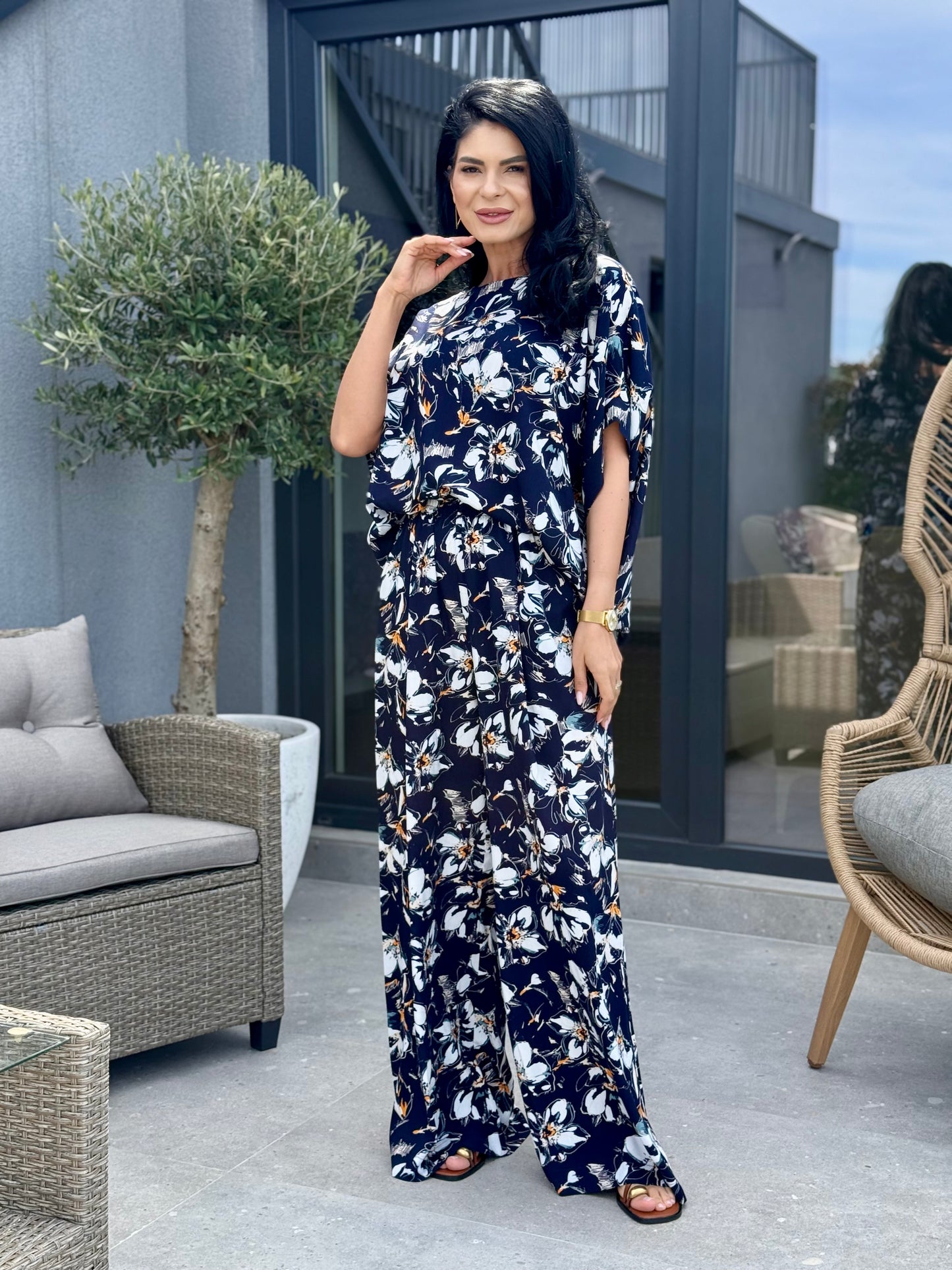 Costum Flora - Navy Blue Flowers