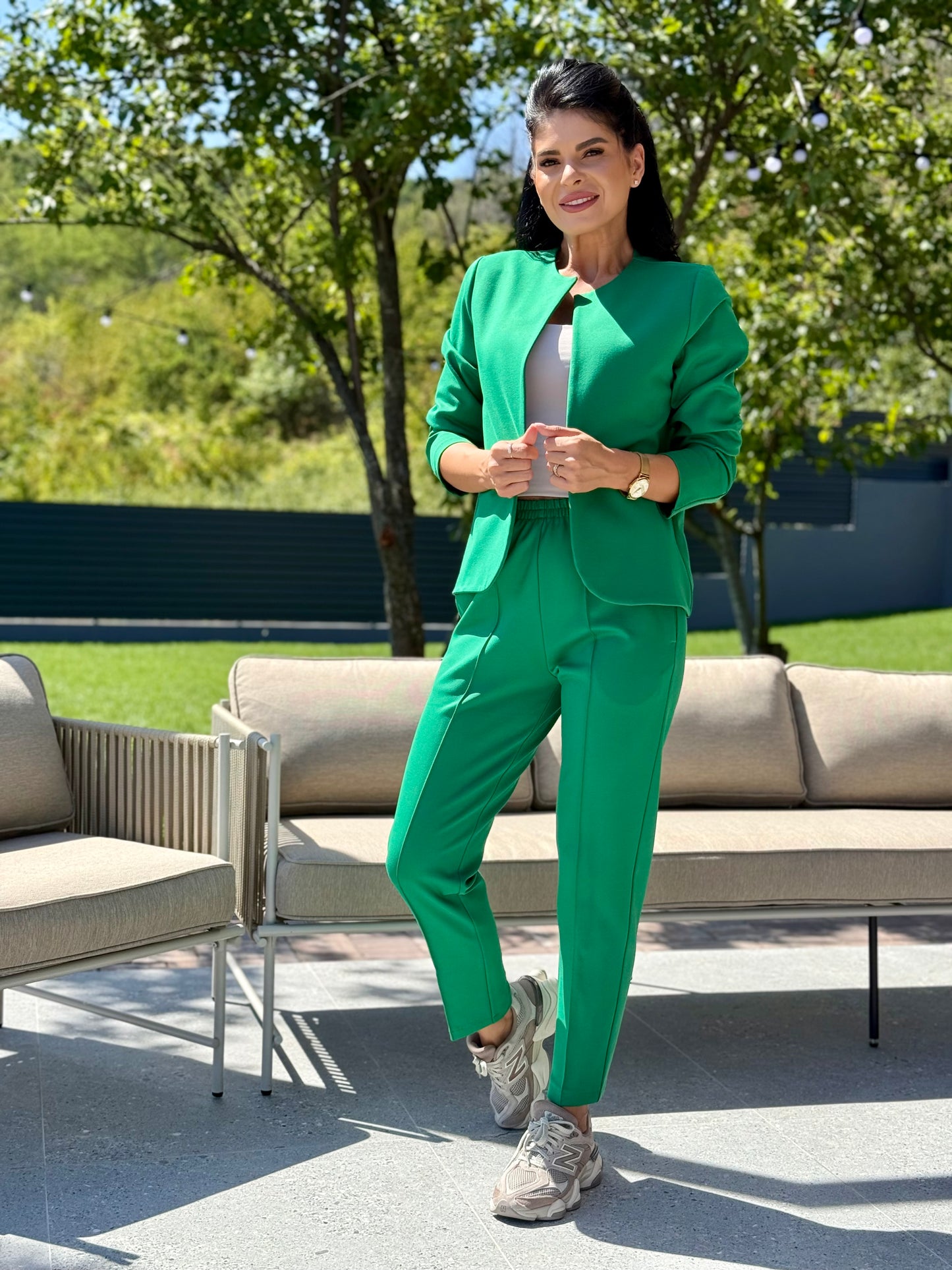 Costum Madeira - Verde Deschis
