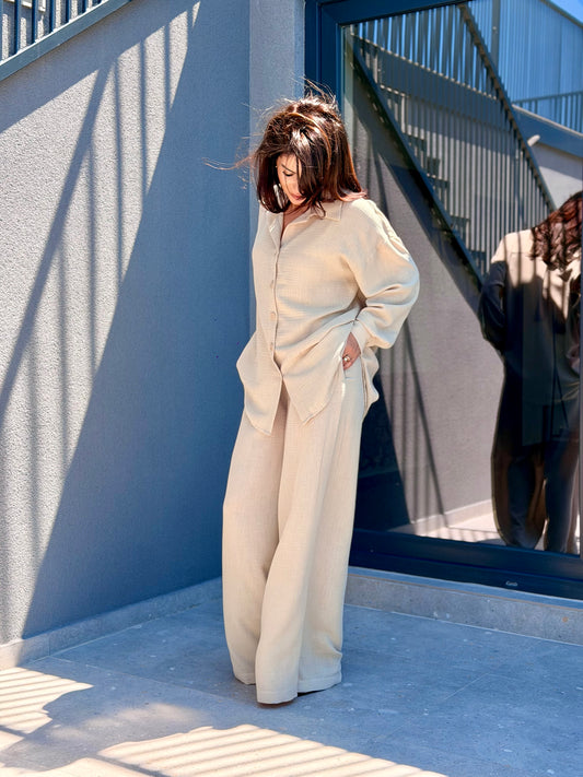 Costum Divva - Beige