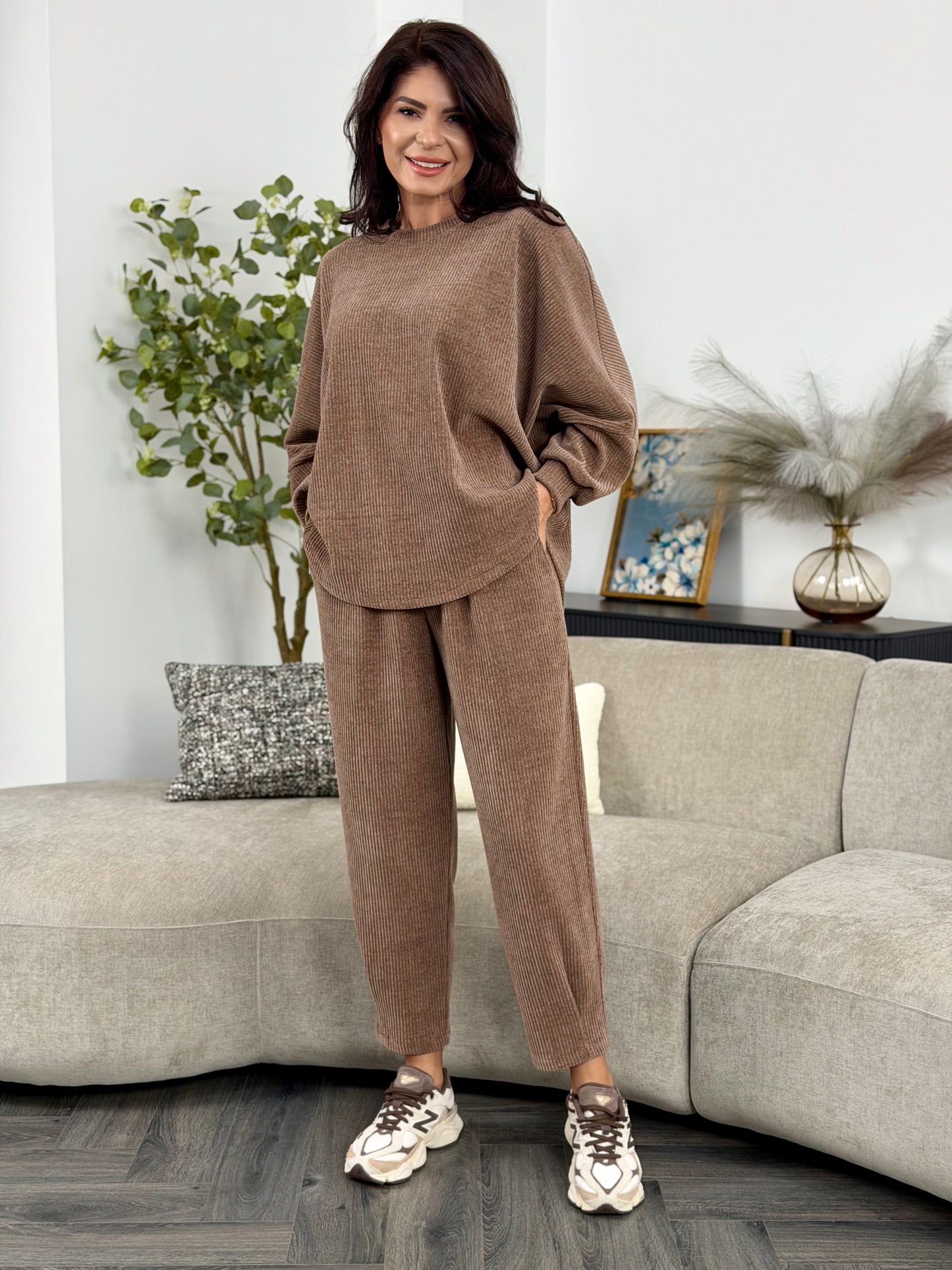 Costum Edith - Mocha Mousse