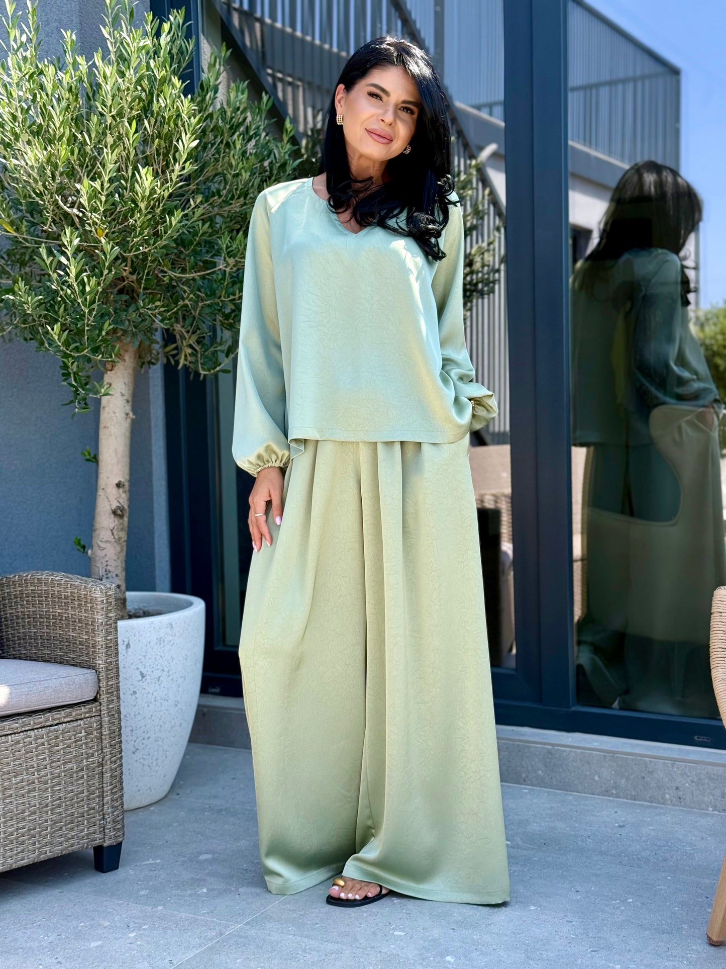 Costum Olivia - Olive