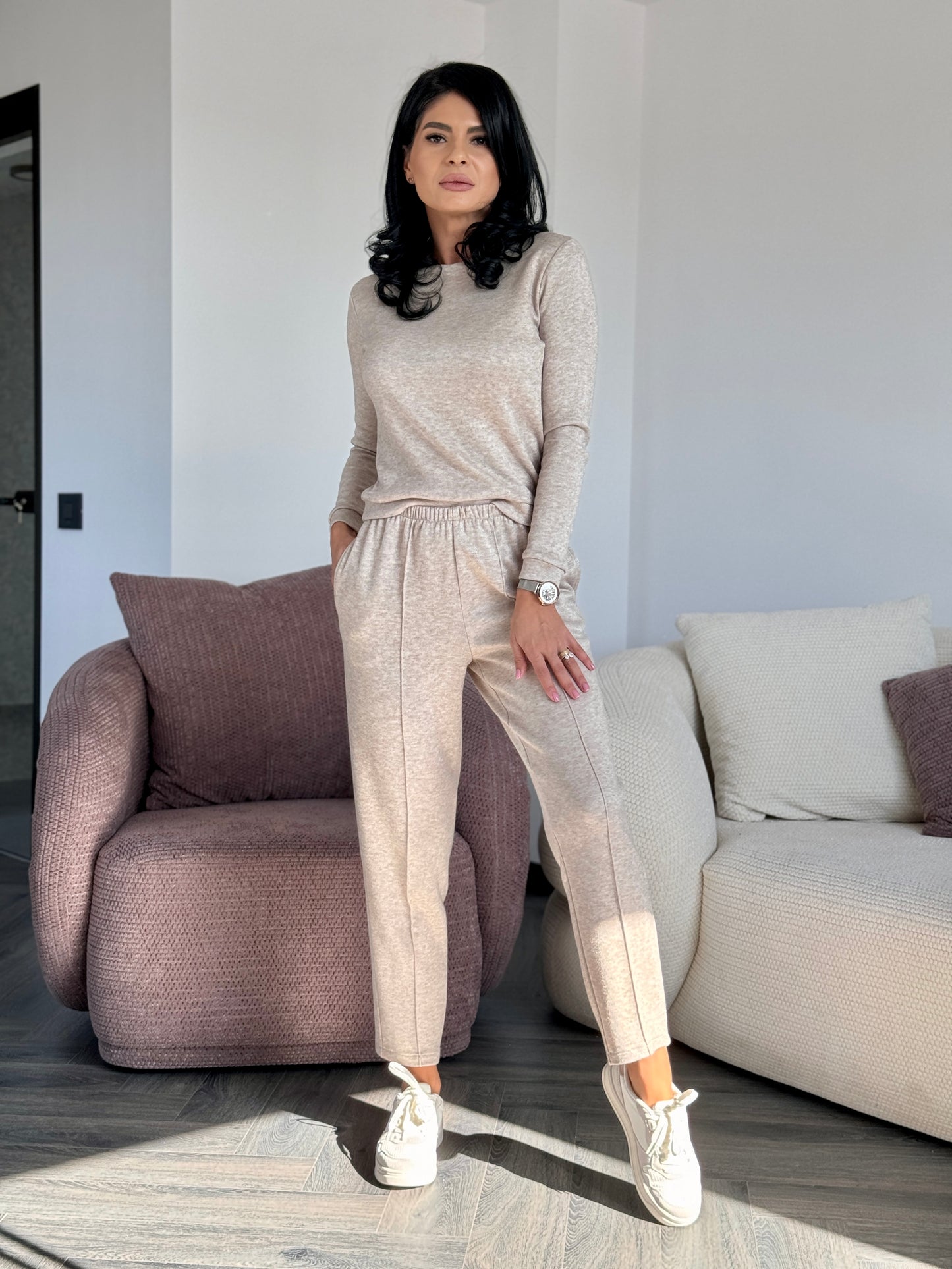 Costum Petra - Creamy