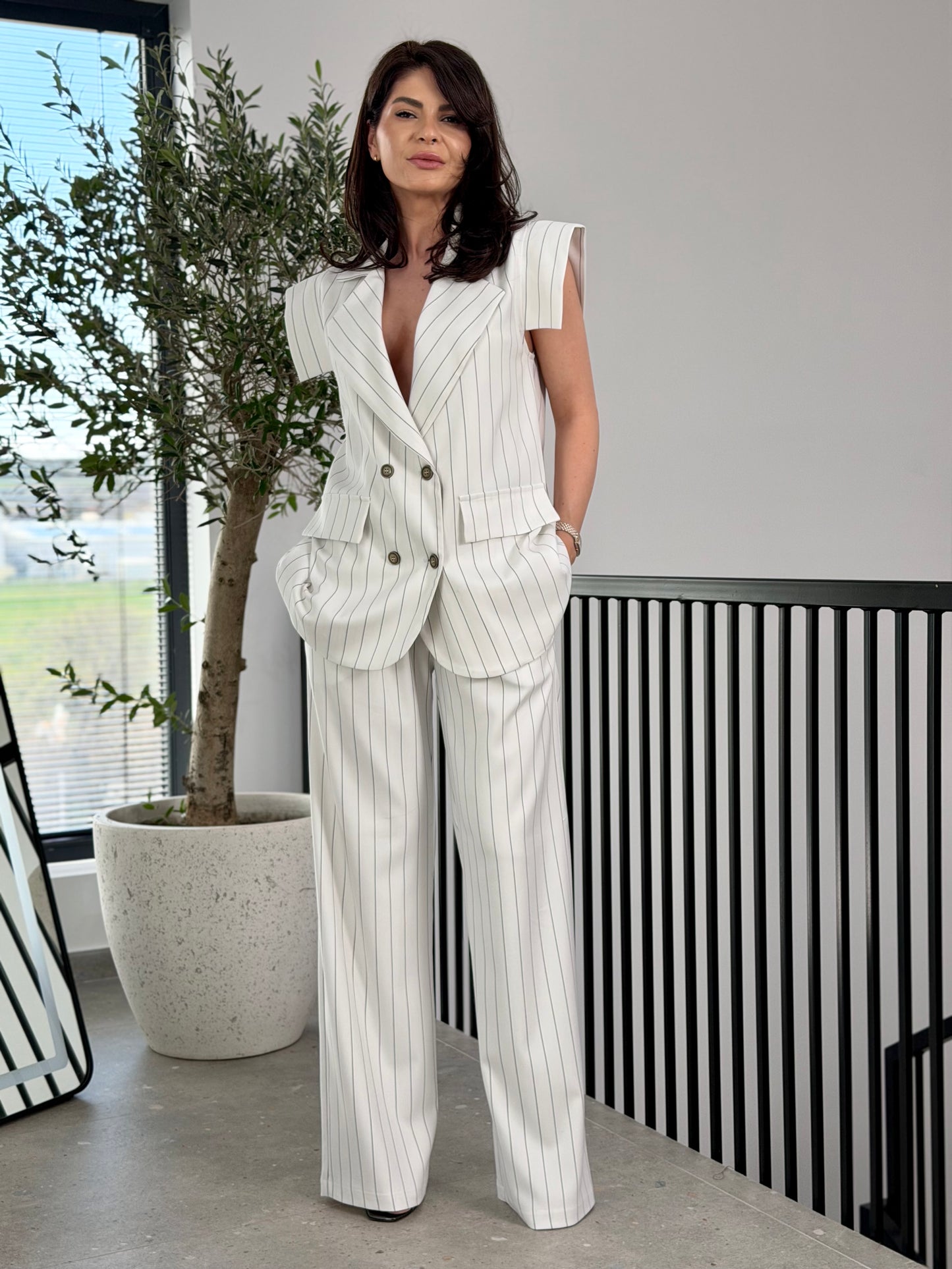 Costum Sunsset - White Pinstripes