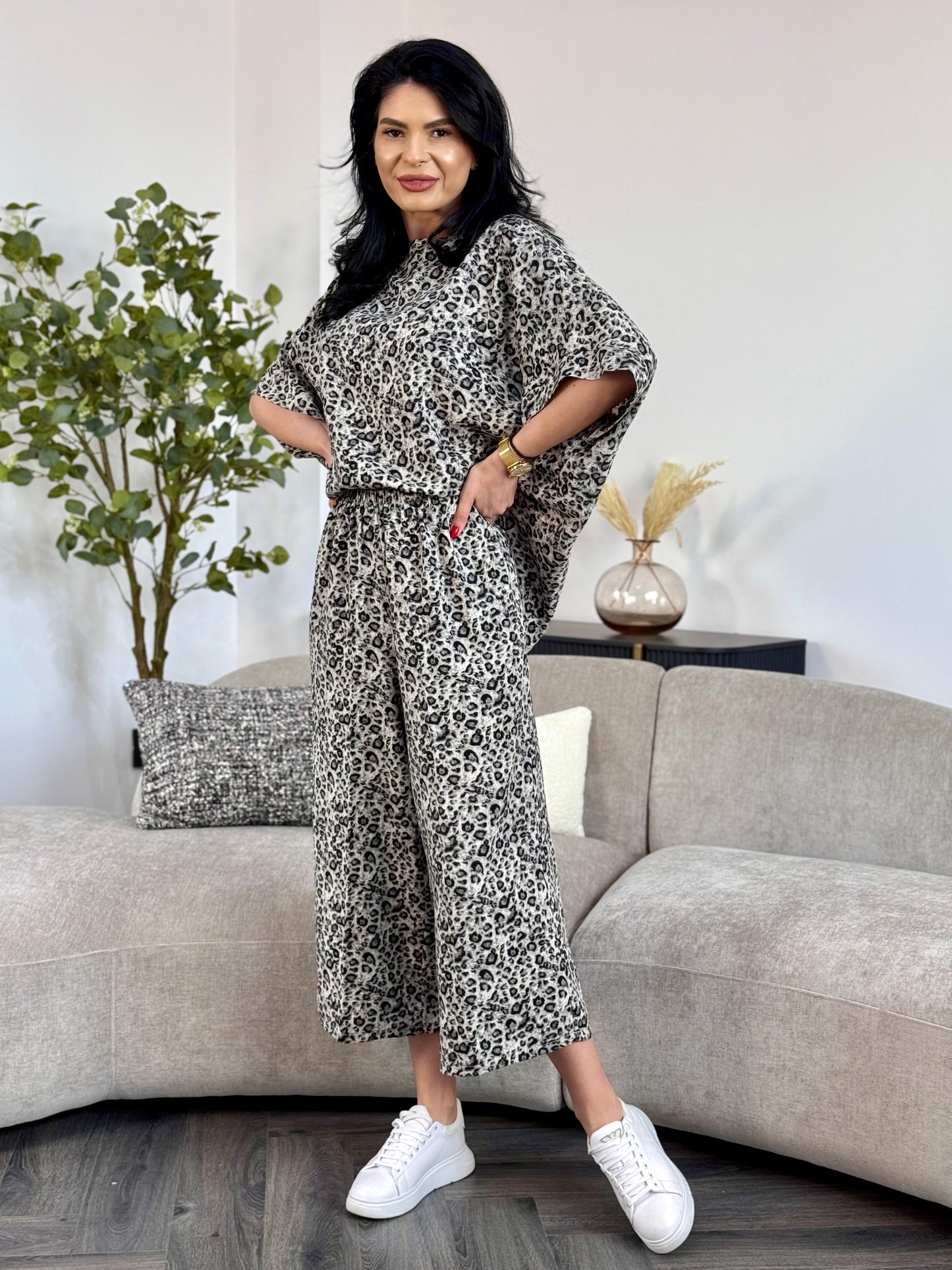 Costum Margot - Gray Leopard
