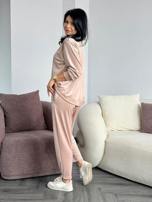 Costum Allena - Bej