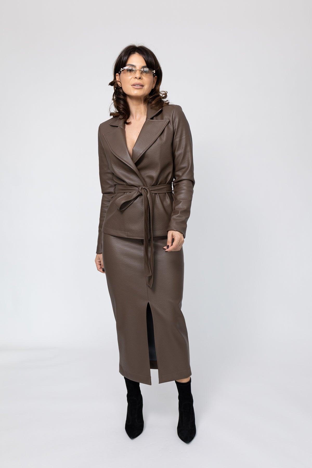 Costum Ruth - Taupe
