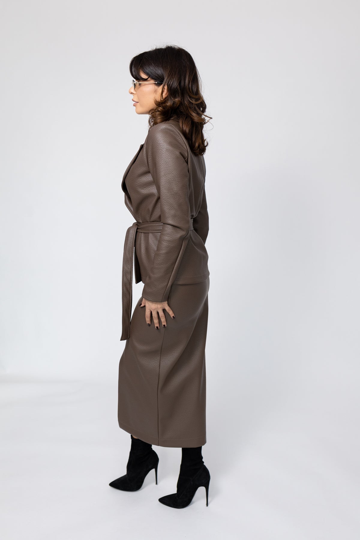Costum Ruth - Taupe
