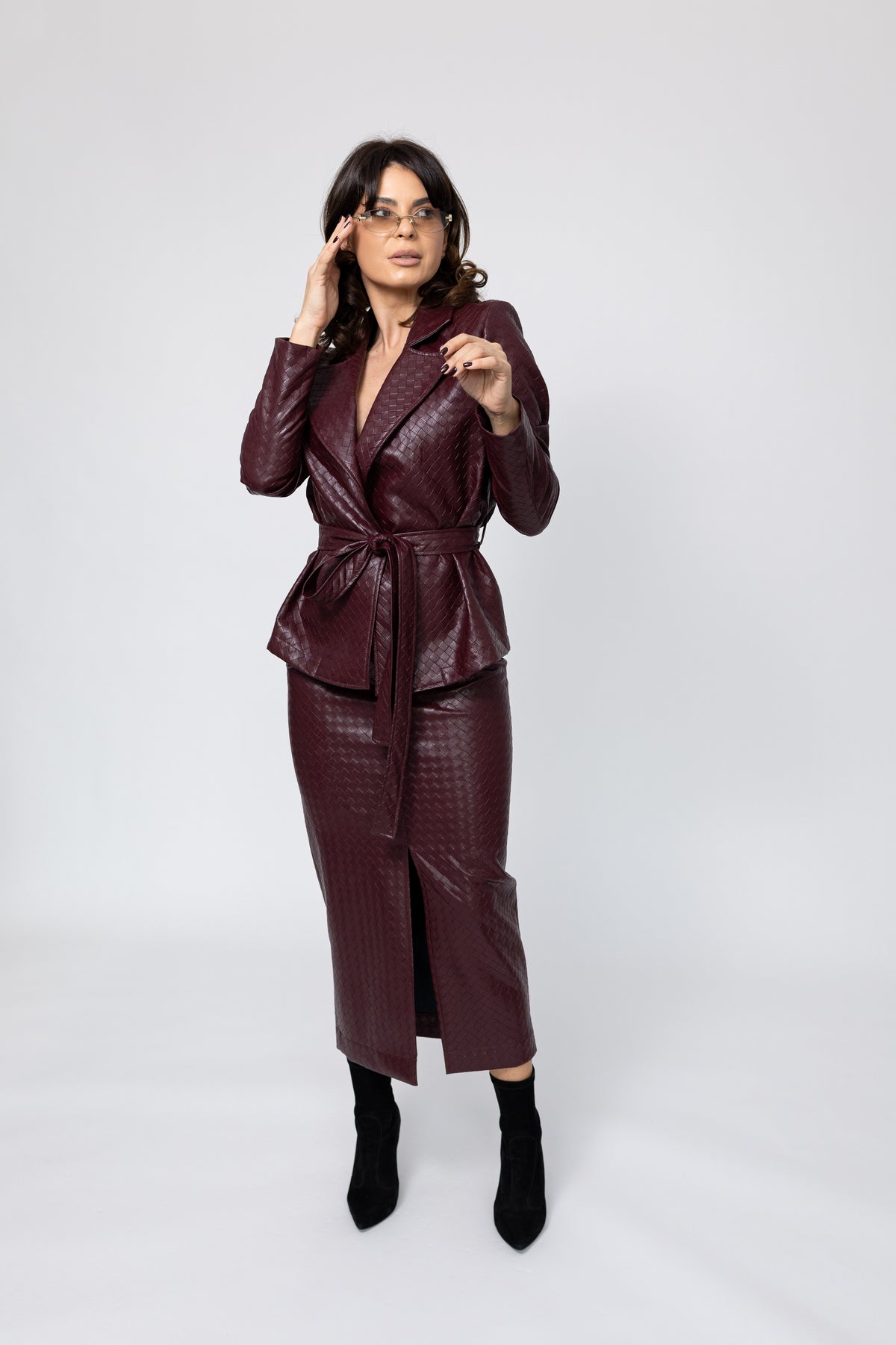 Costum Ruth - Burgundy