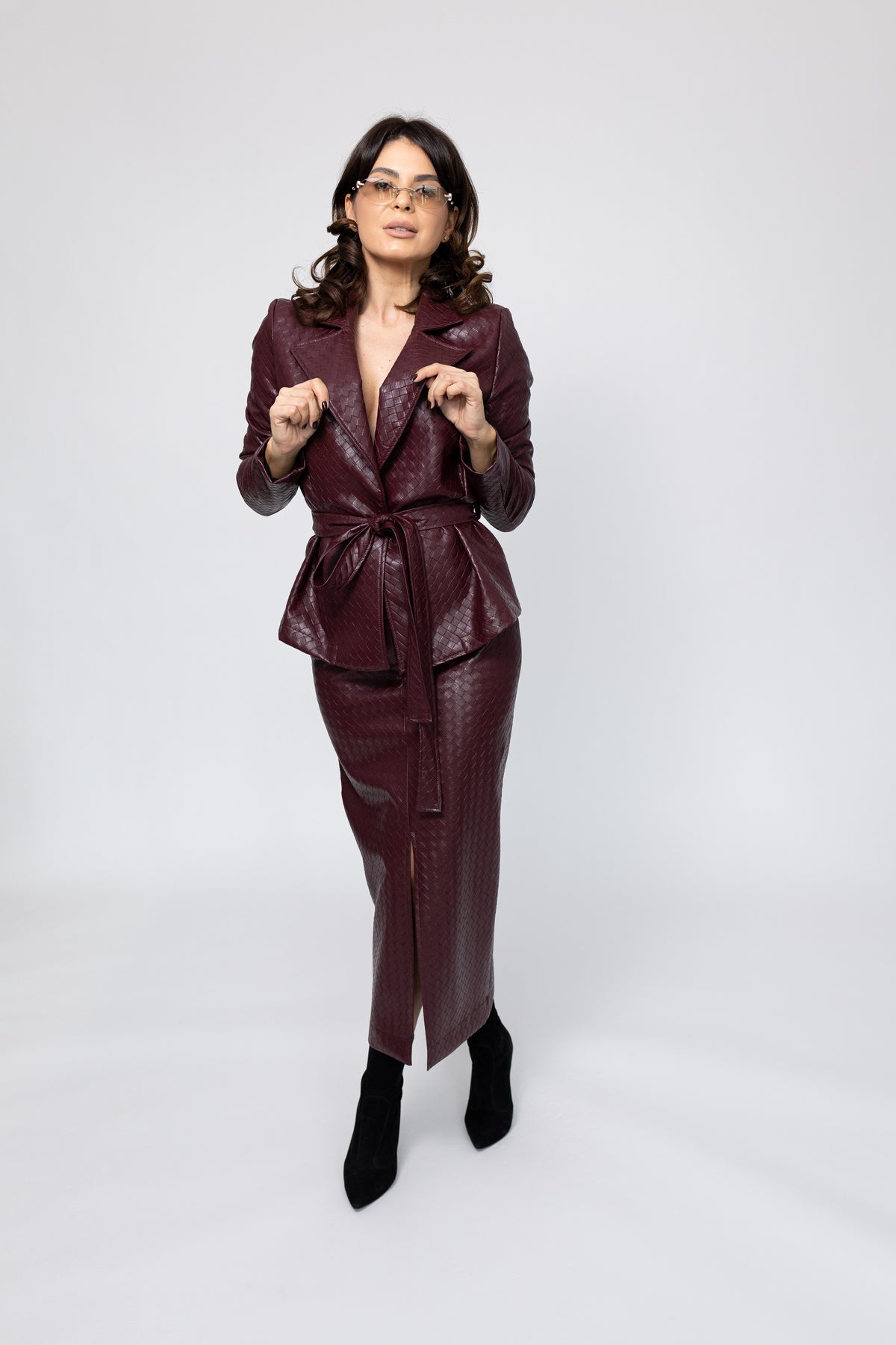 Costum Ruth - Burgundy