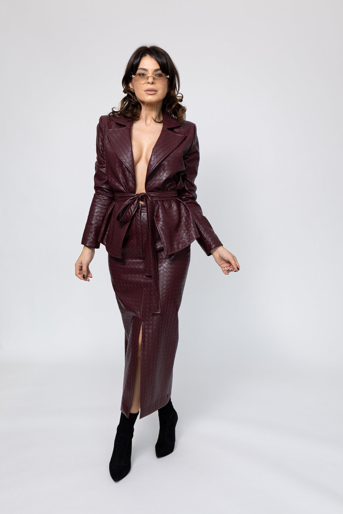 Costum Ruth - Burgundy